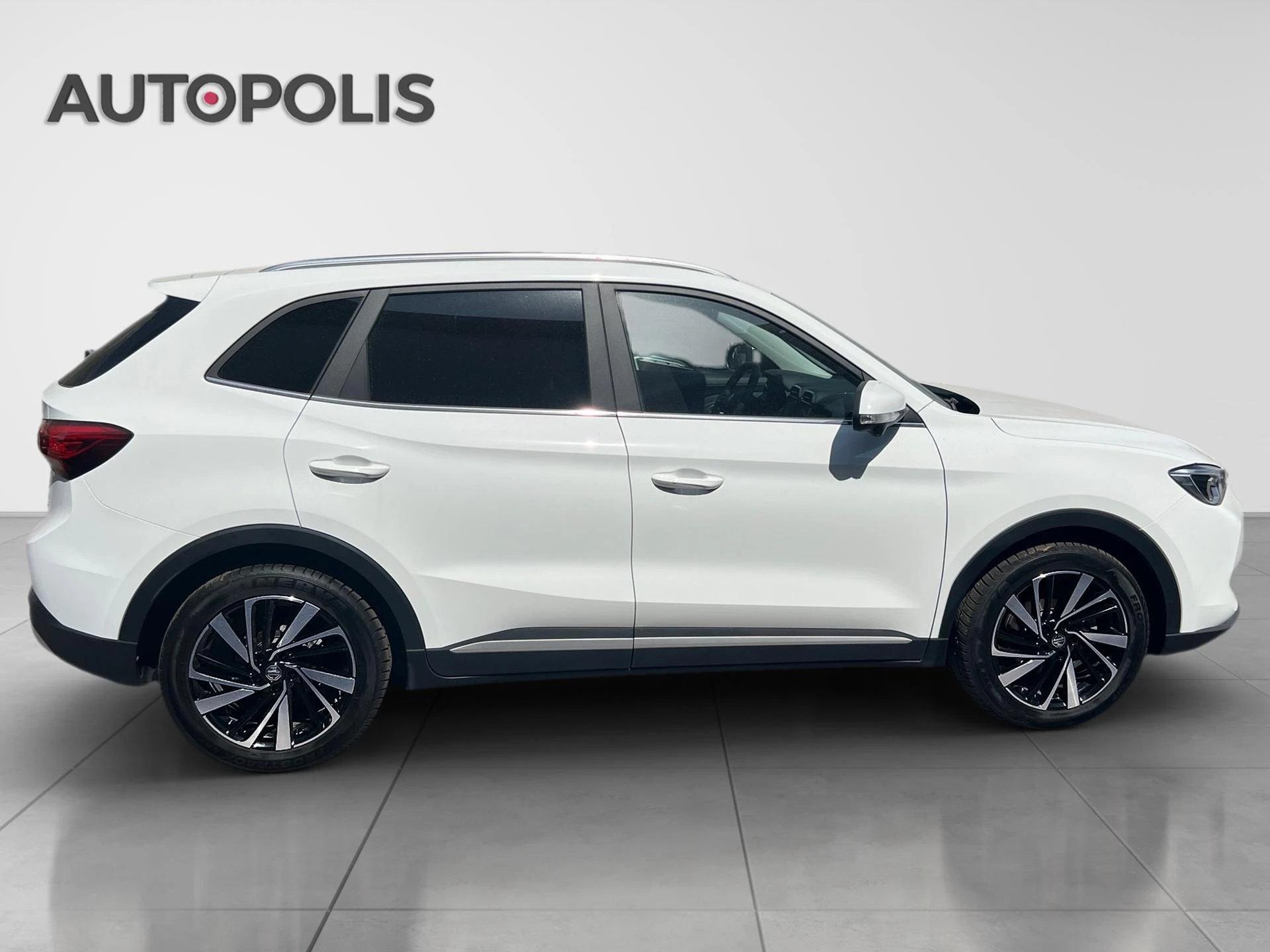 MG ZS Hybrid+ Luxury