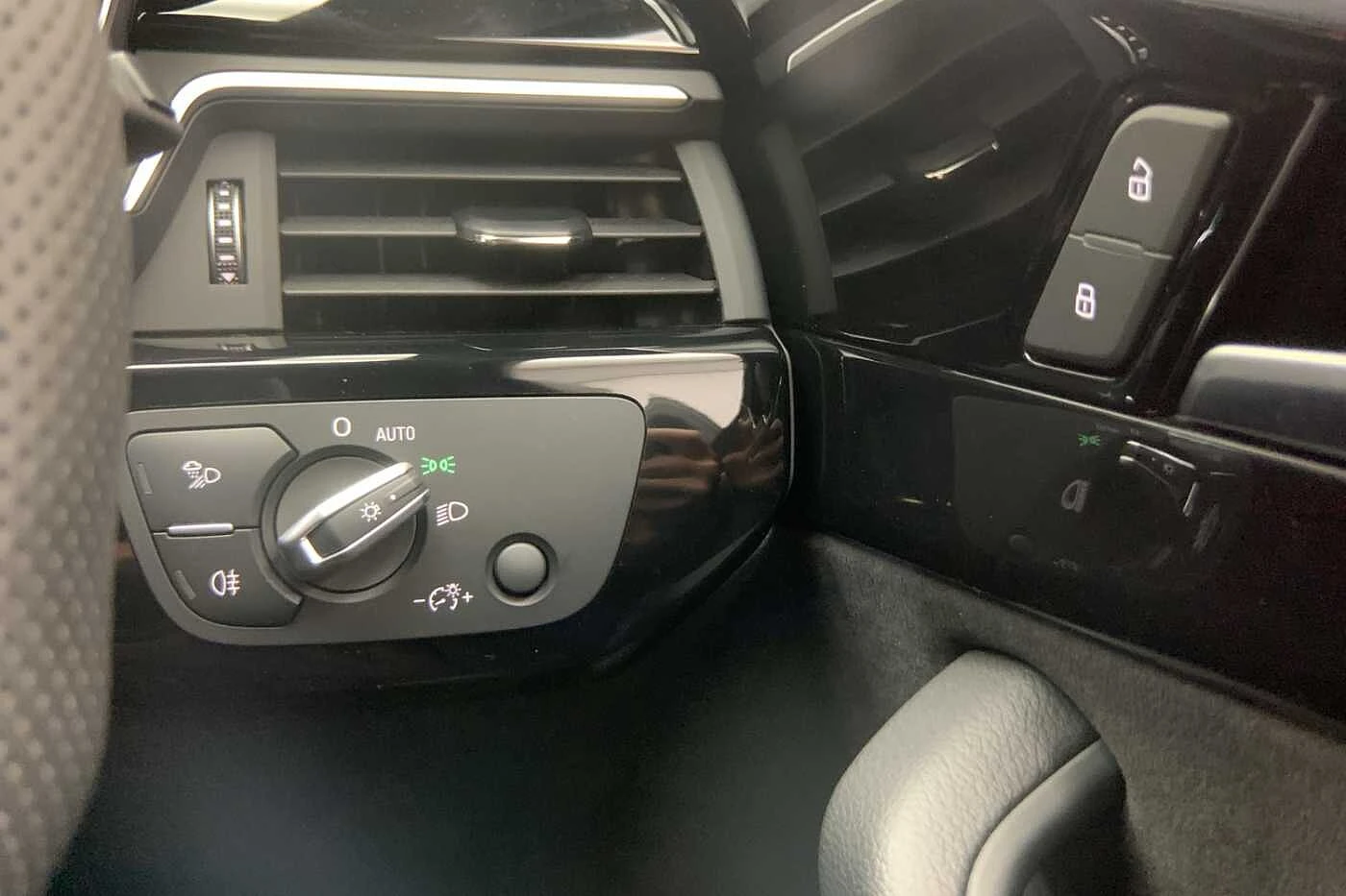 Audi-A4-image-23