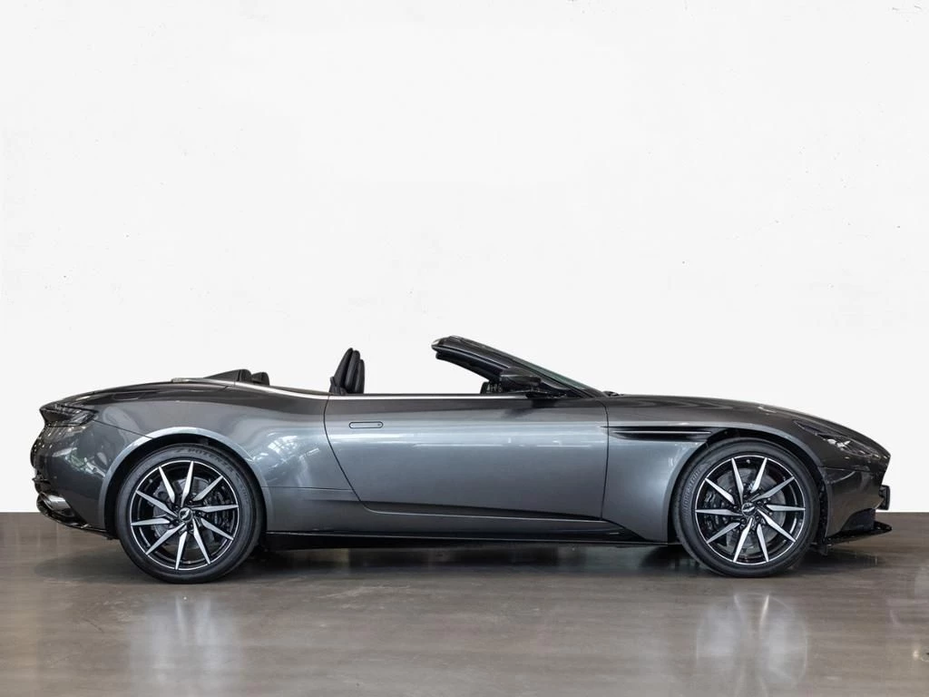 Aston Martin V8 Volante DB11 Aston Martin Hamburg