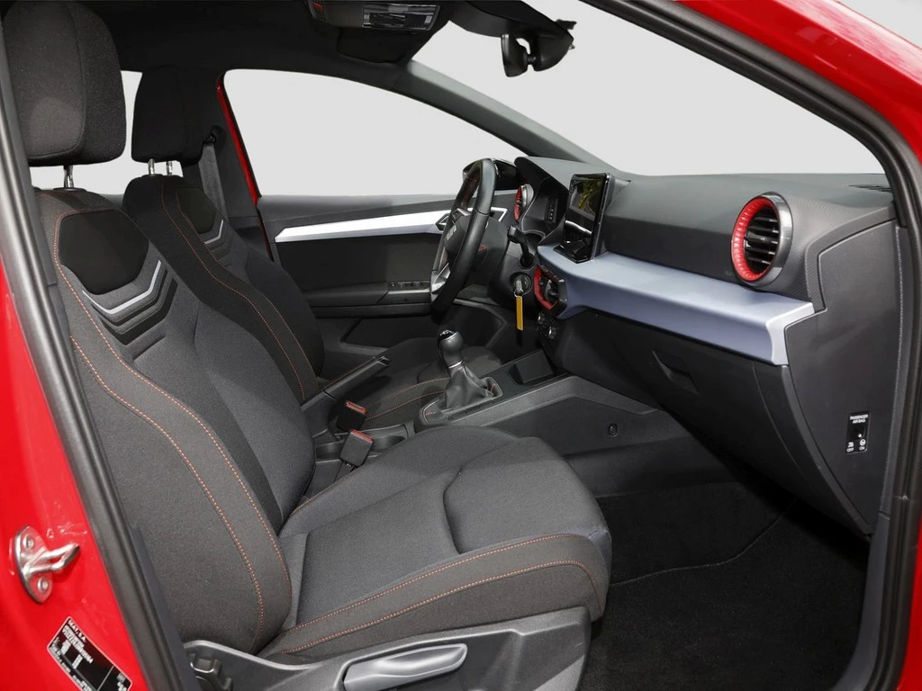 SEAT-Ibiza-image-5