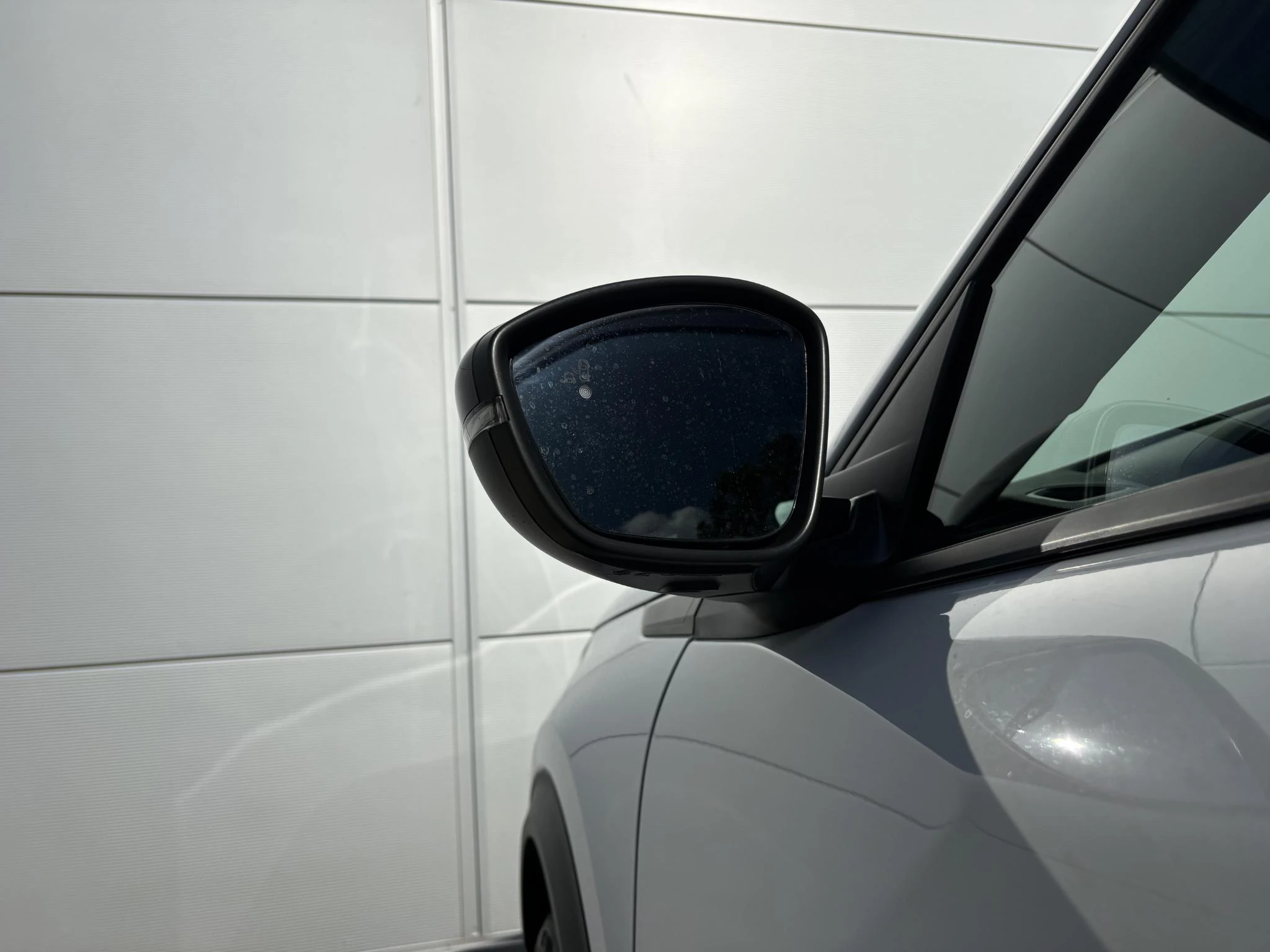 Peugeot-2008-image-19