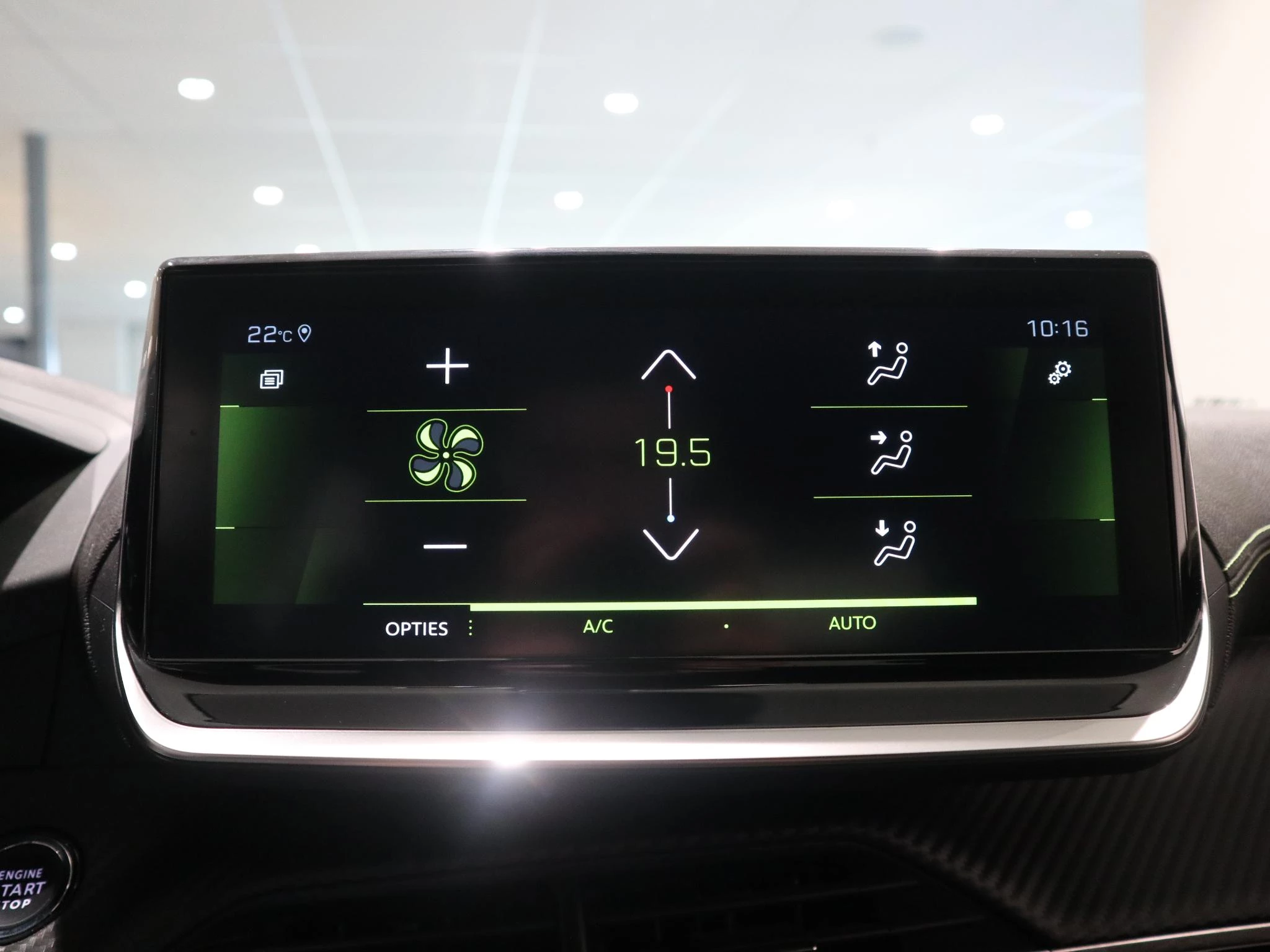 Peugeot-2008-image-18