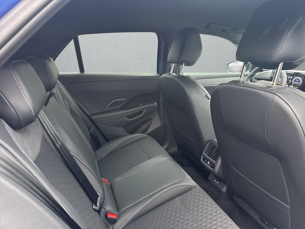 Volkswagen T-Roc 1.5l eTSI DSG R-Line