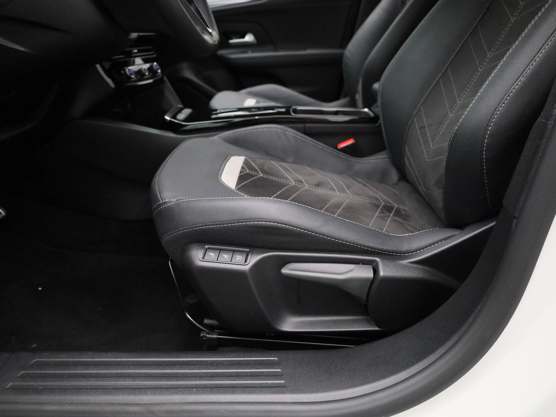 Opel Mokka - 34