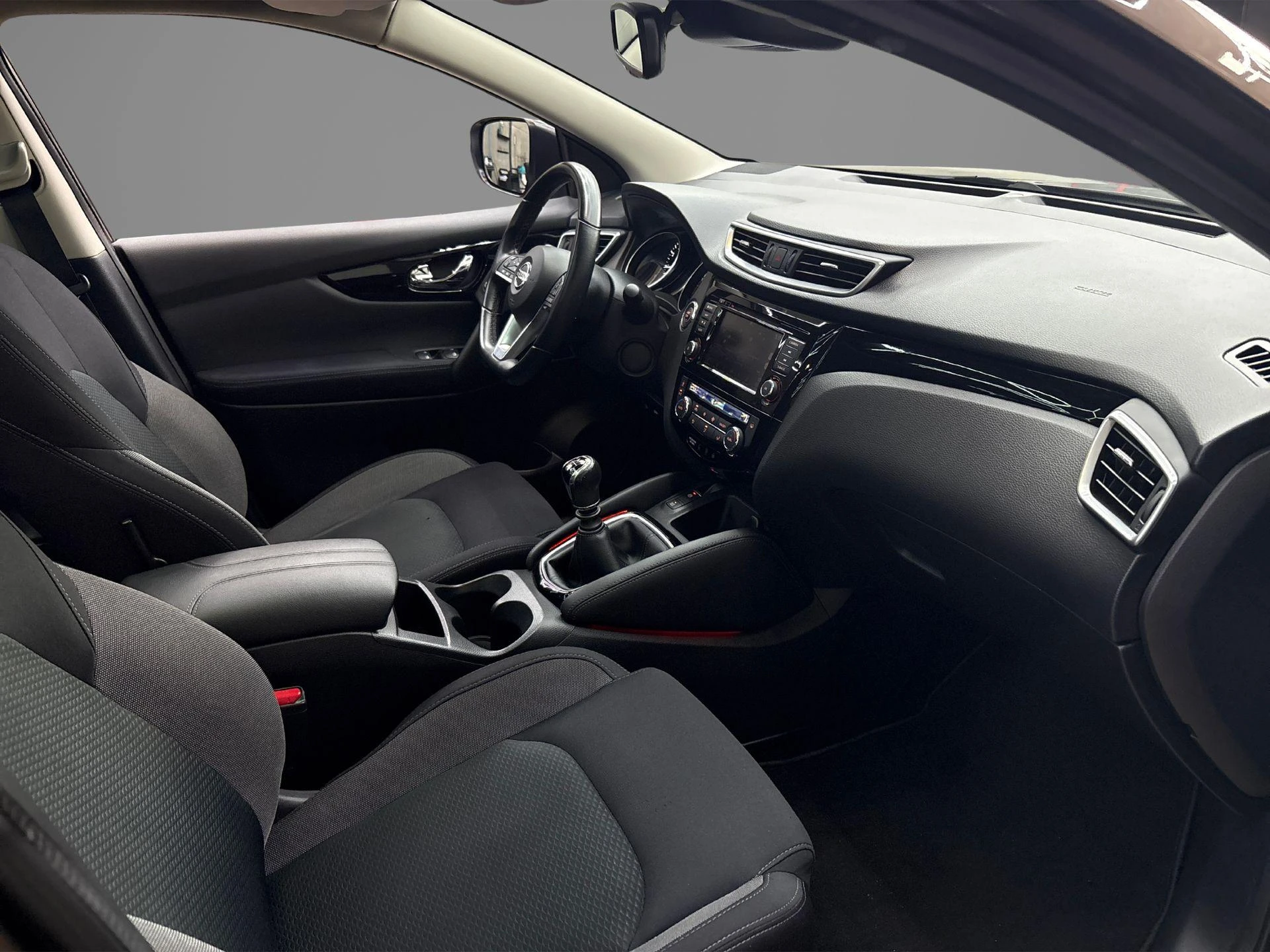Nissan-QASHQAI-image-15