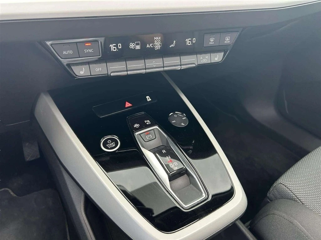 Audi-Q4 e-tron-image-15