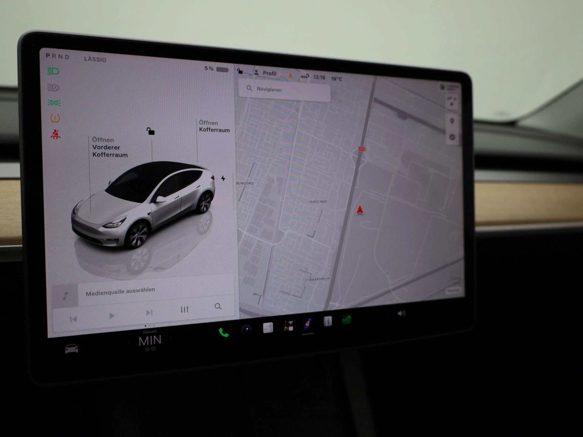 Tesla-Model Y-image-21