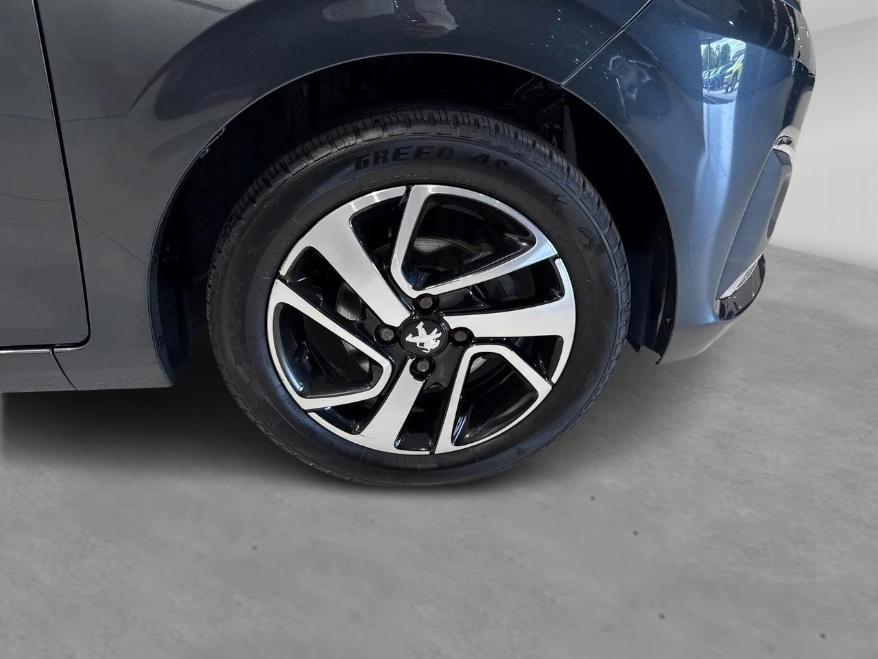 Peugeot 108 1.0 VTi 53kW Style