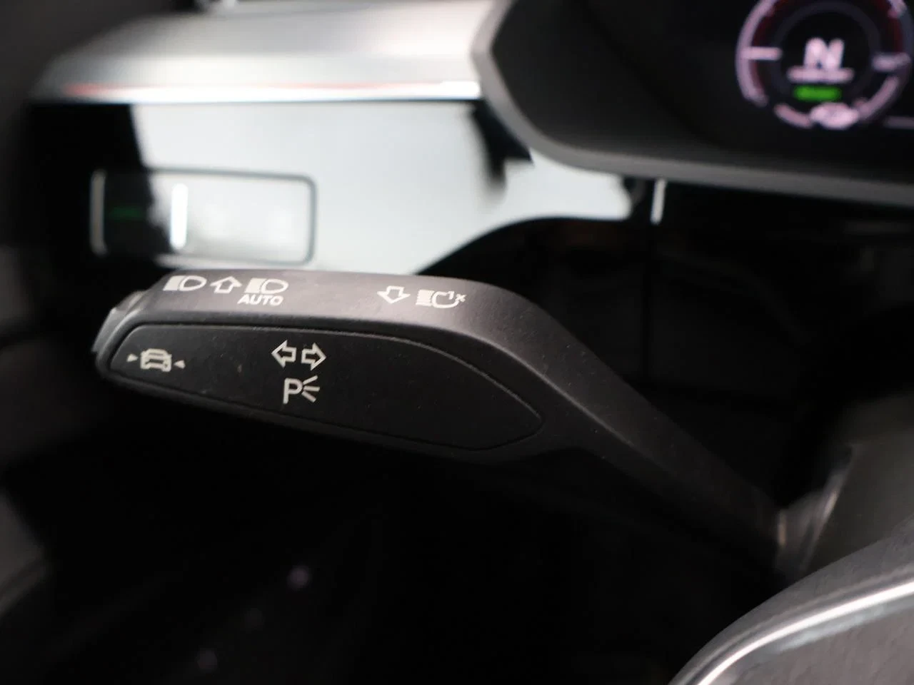 Audi-e-tron-image-12