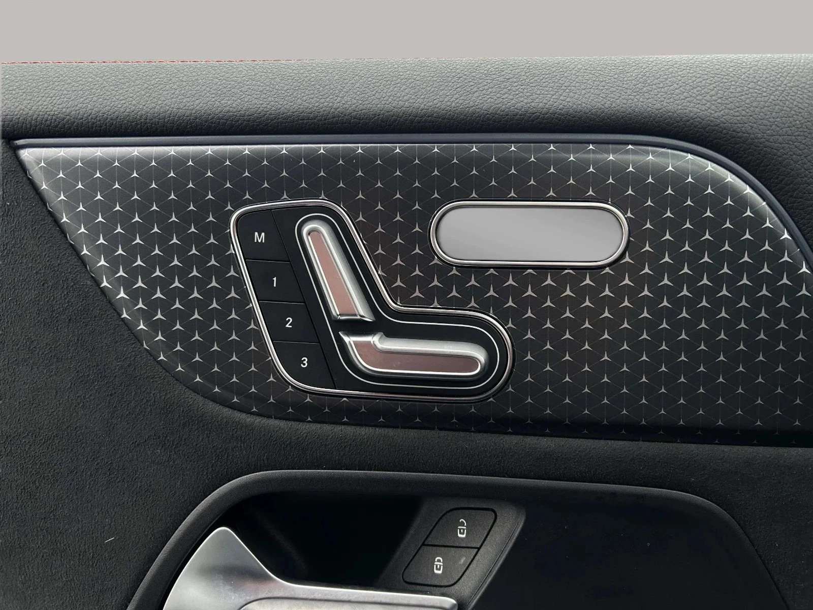 Mercedes-Benz-EQA-image-10