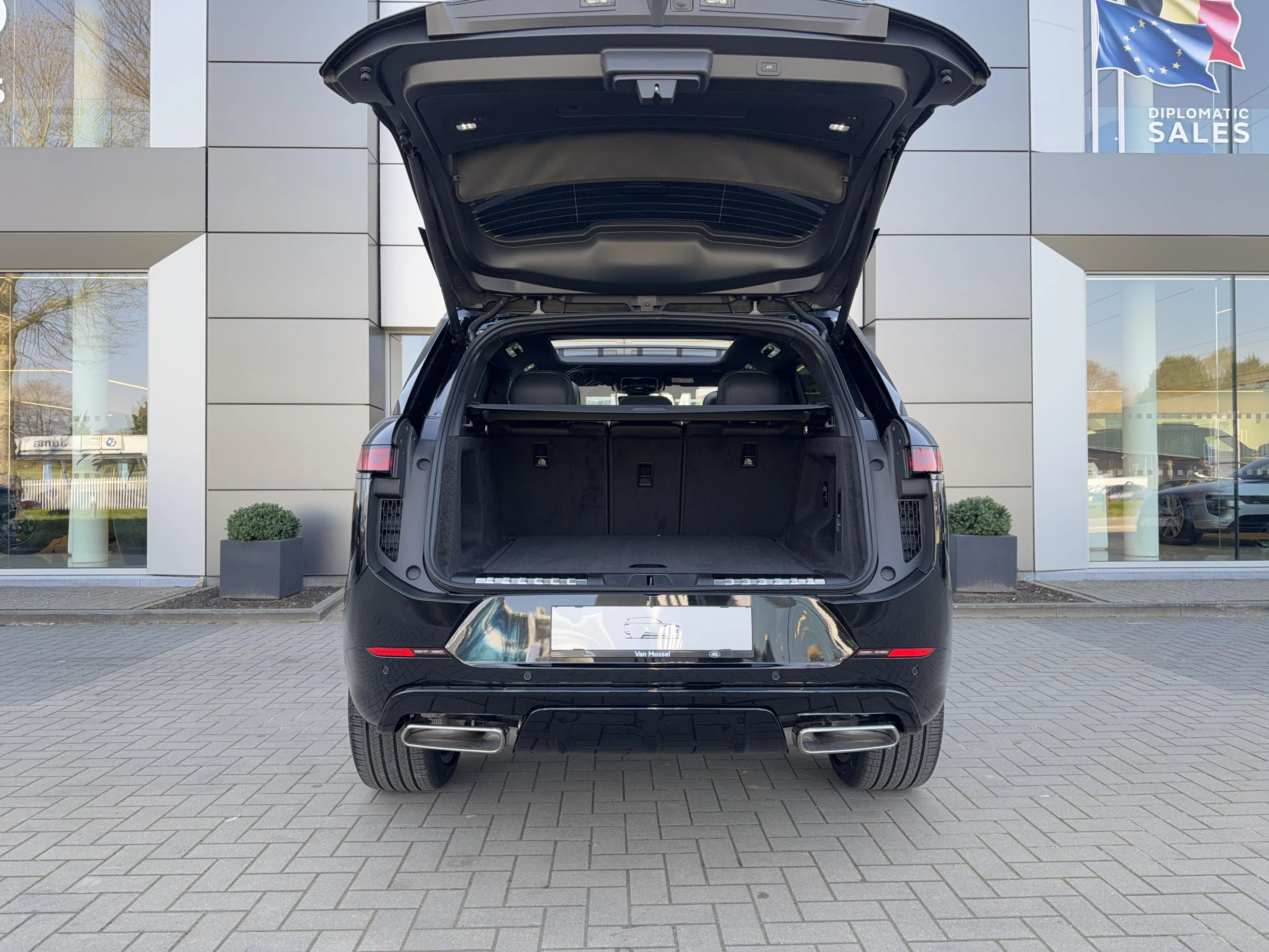 Land Rover-Range Rover Sport-image-5