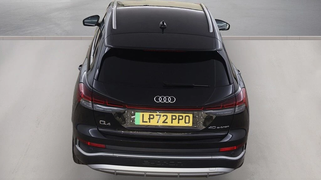 Audi-Q4 e-tron-image-6