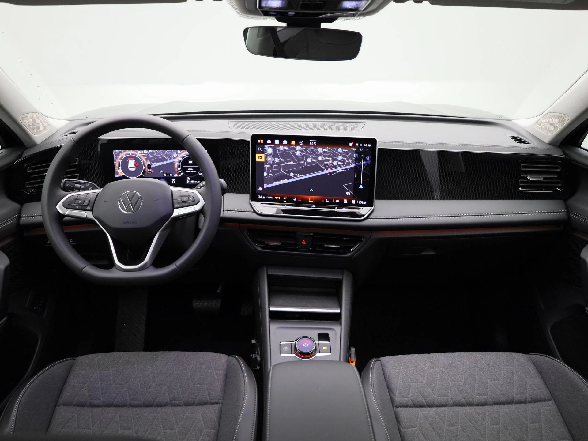 Volkswagen-Tiguan-image-41