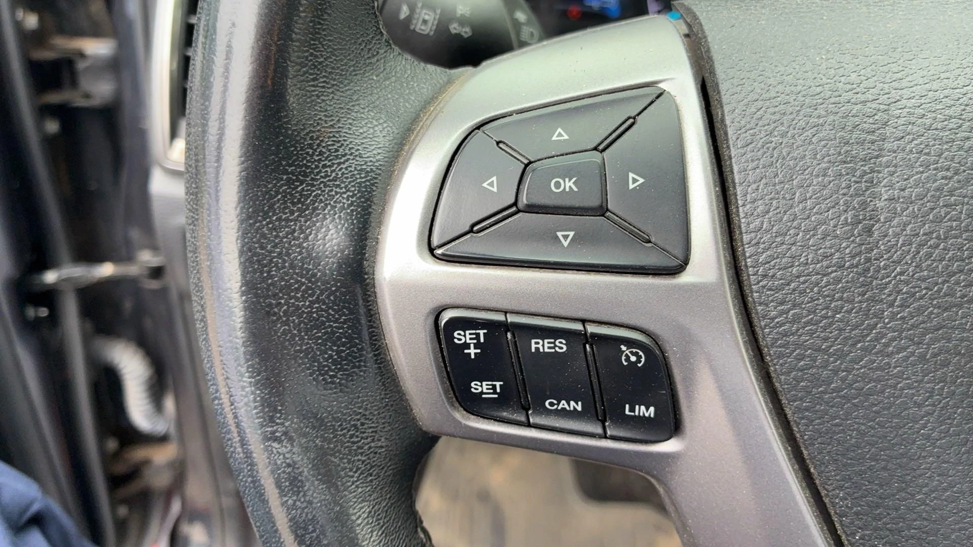 Ford-Ranger-image-14