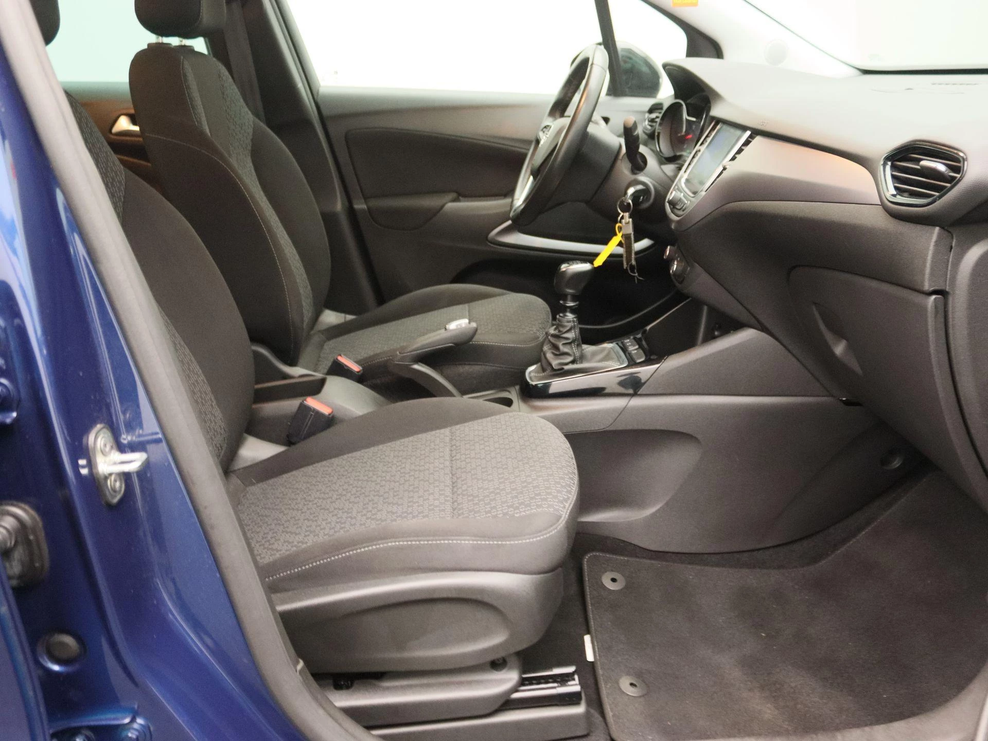 Opel-Crossland-image-23