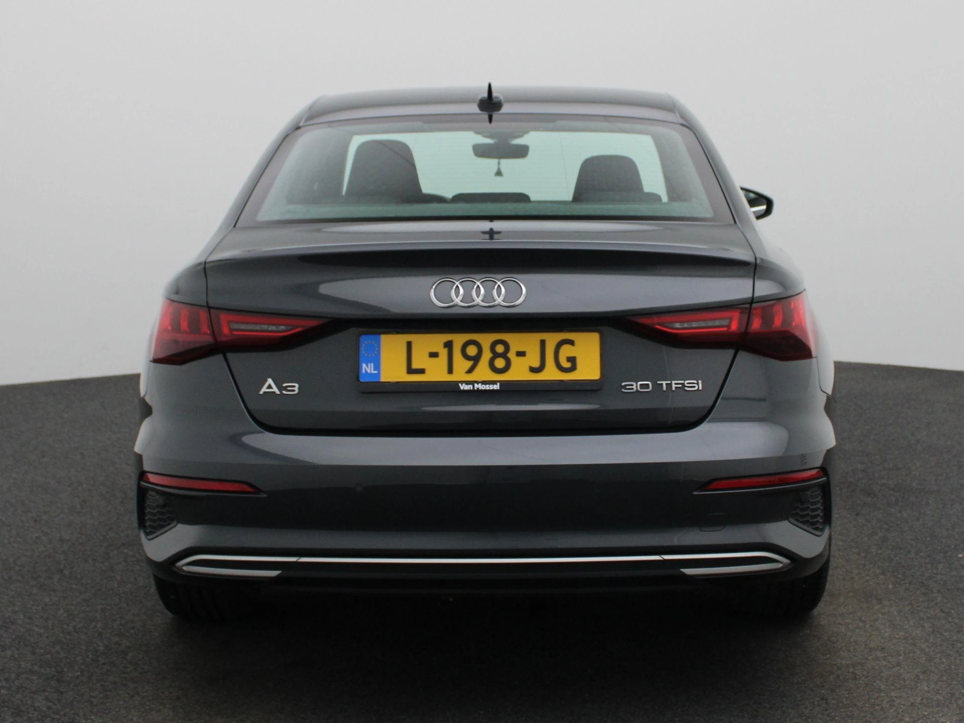 Audi A3 Limousine 30 TFSI Business edition