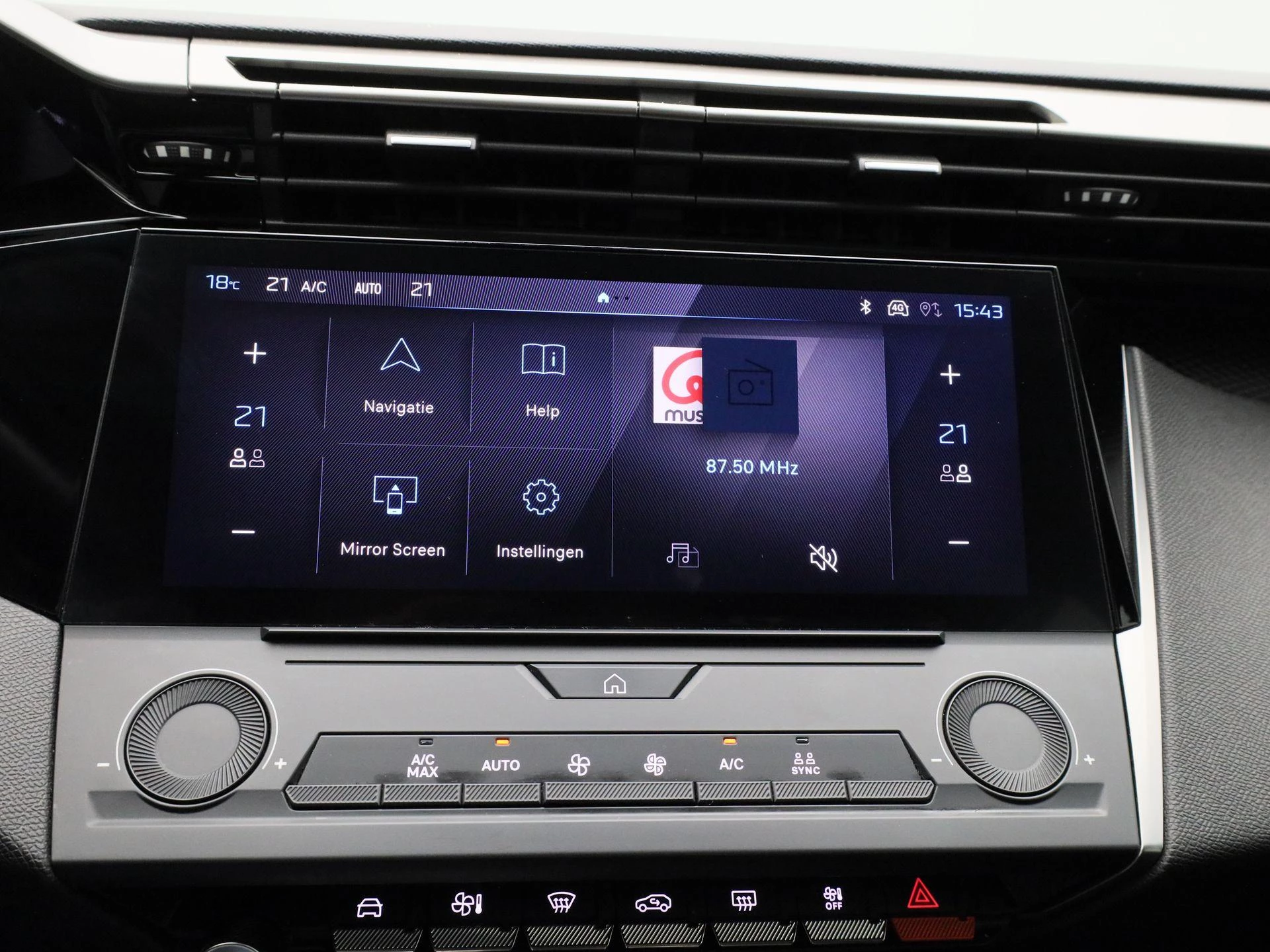 Peugeot-308-image-13