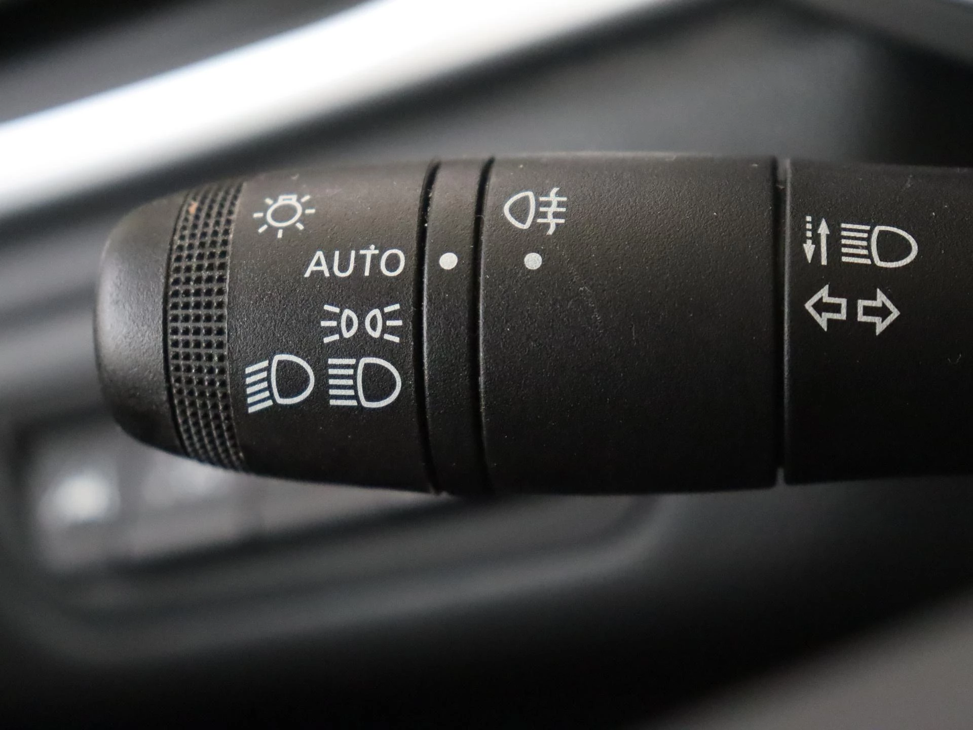 Renault-Captur-image-22