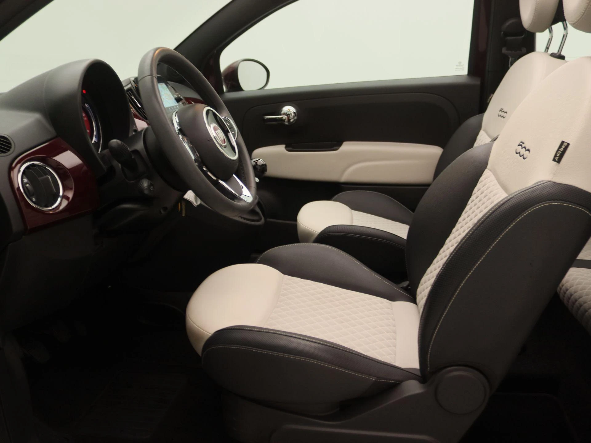 Fiat-500C-image-12