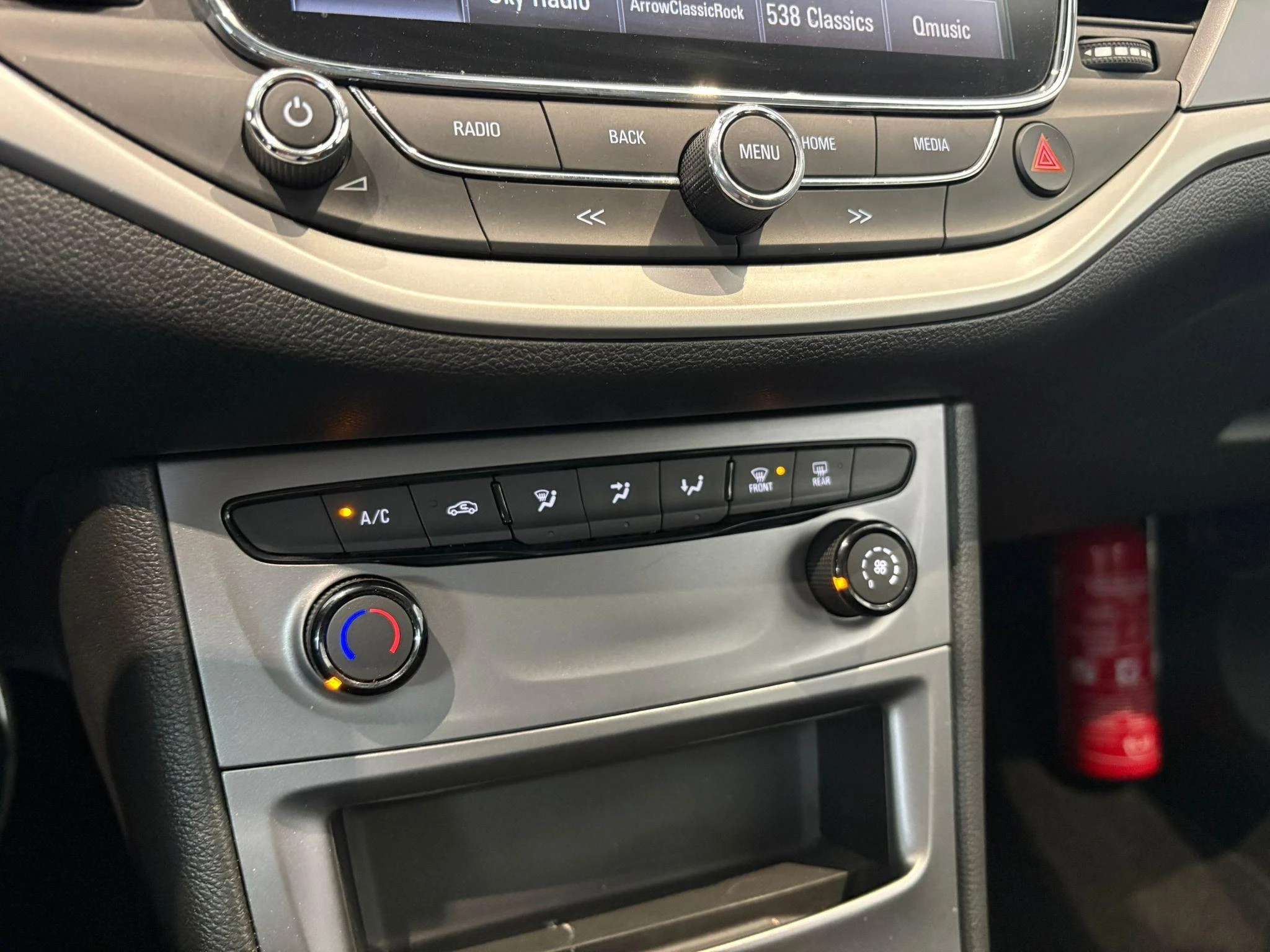 Opel-Astra-image-17