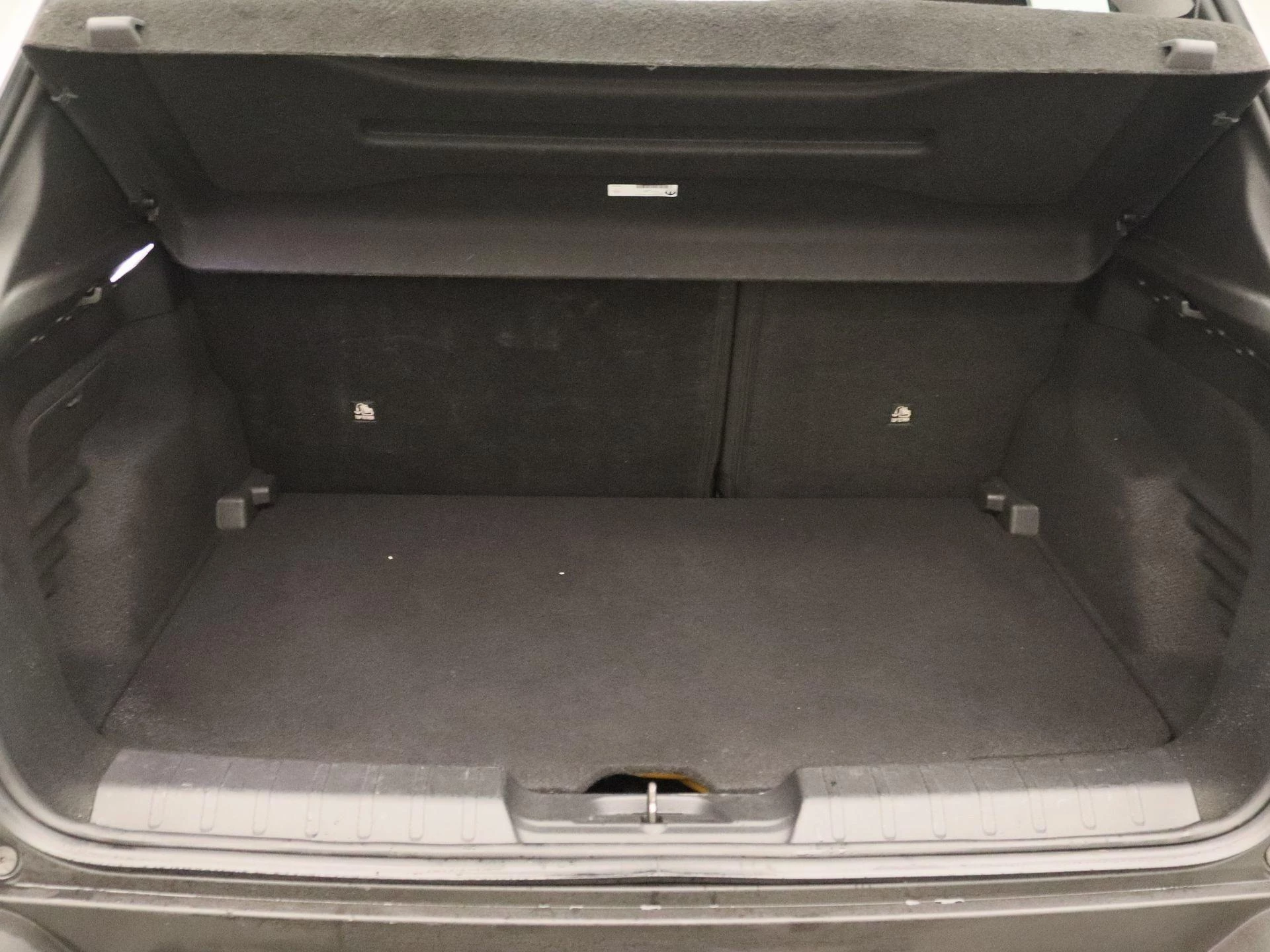 Jeep-Avenger-image-14