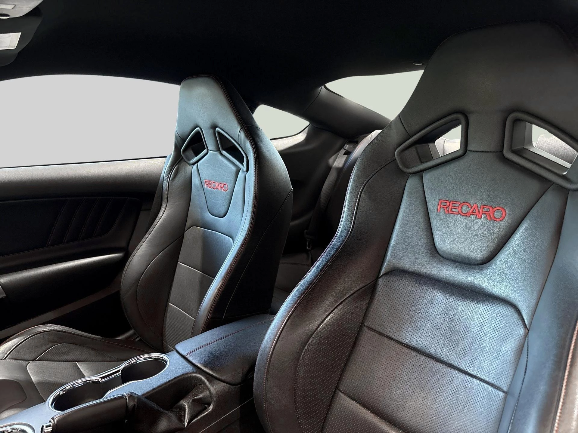 Ford Mustang 2.3i EcoBoost | Red Pony | Recaro | Automaat |