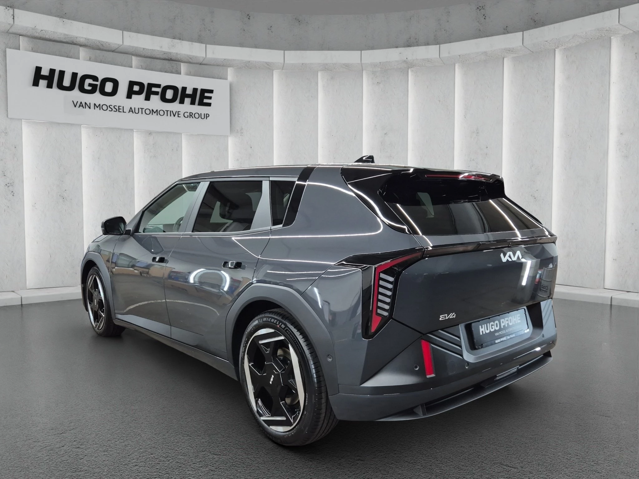 Kia EV4 Hatchback Earth 81 kWh 150 kW Frontantrieb