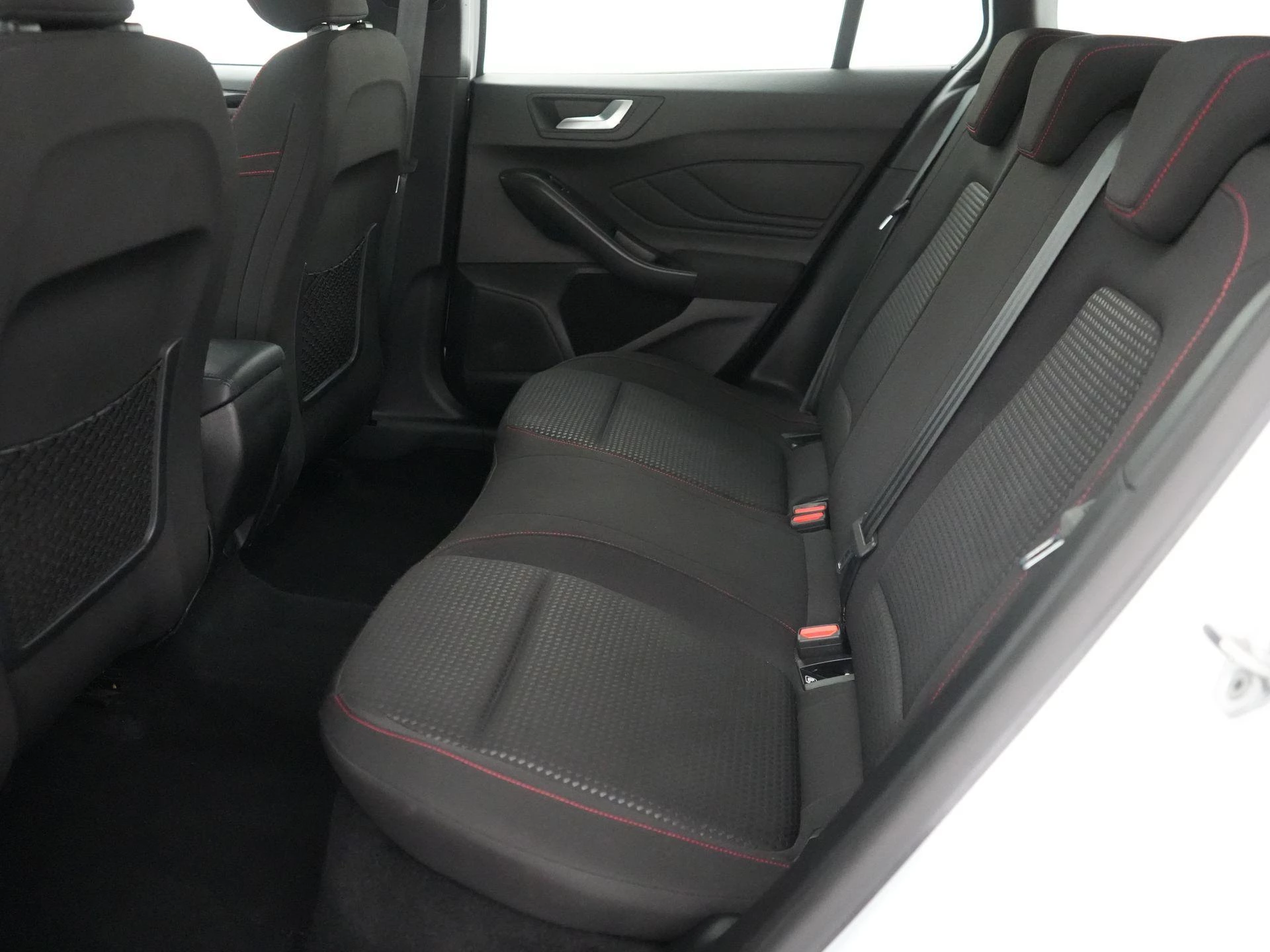 Ford Focus Clipper 1.0i EcoBoost MHEV 92kW ST-Line