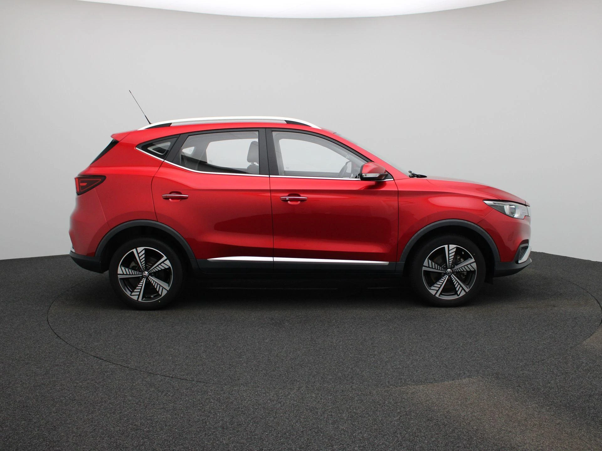 MG-ZS EV-image-6