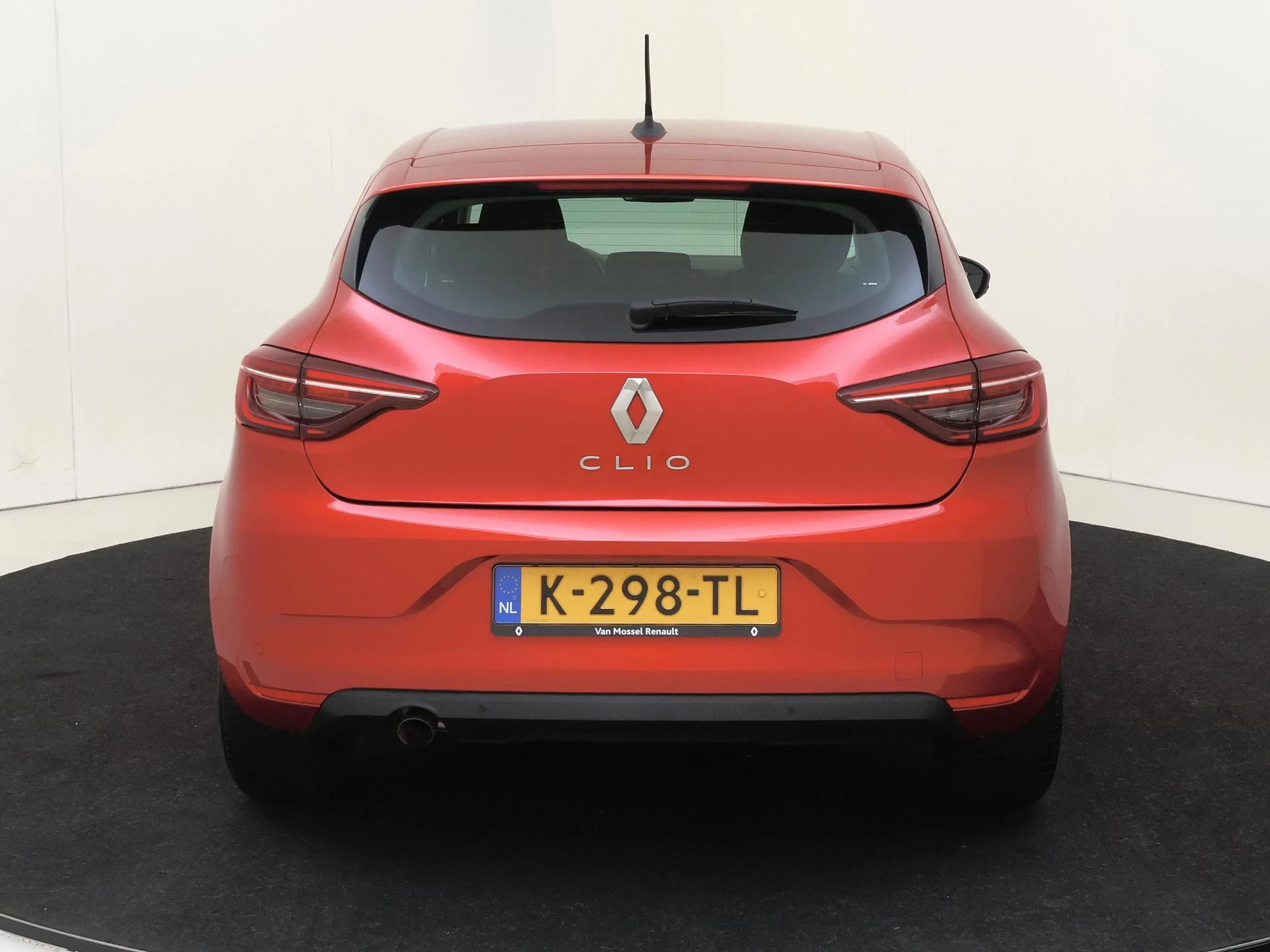Renault-Clio-image-6