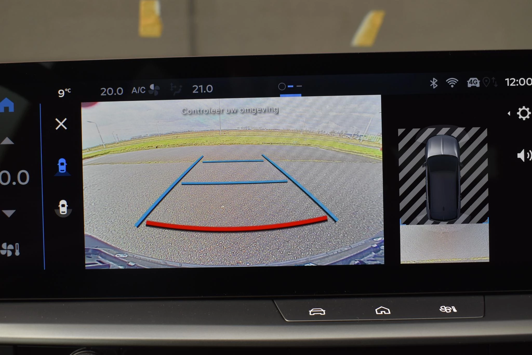 Opel-Grandland-image-27