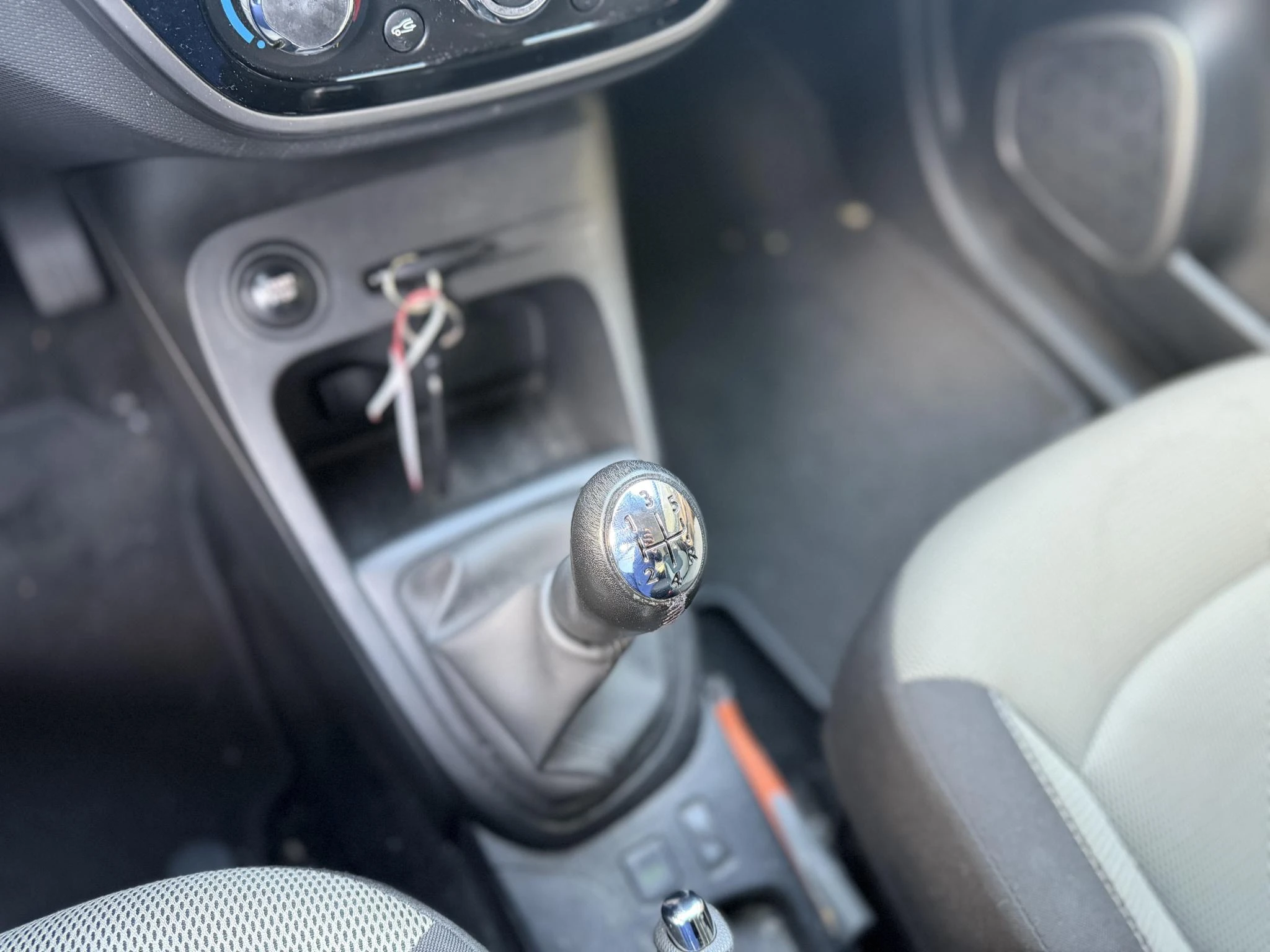 Renault-Captur-image-6