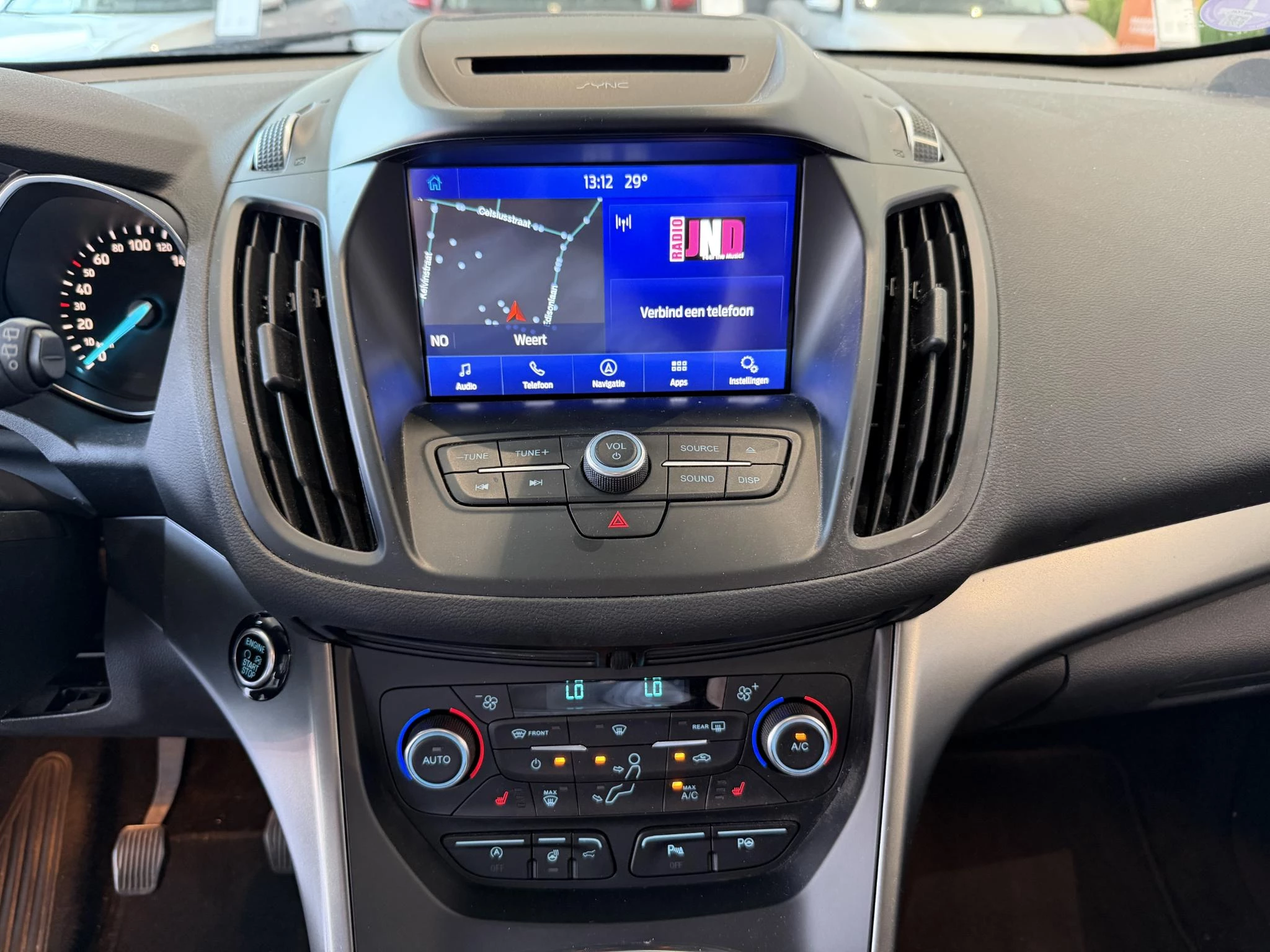 Ford-Kuga-image-10