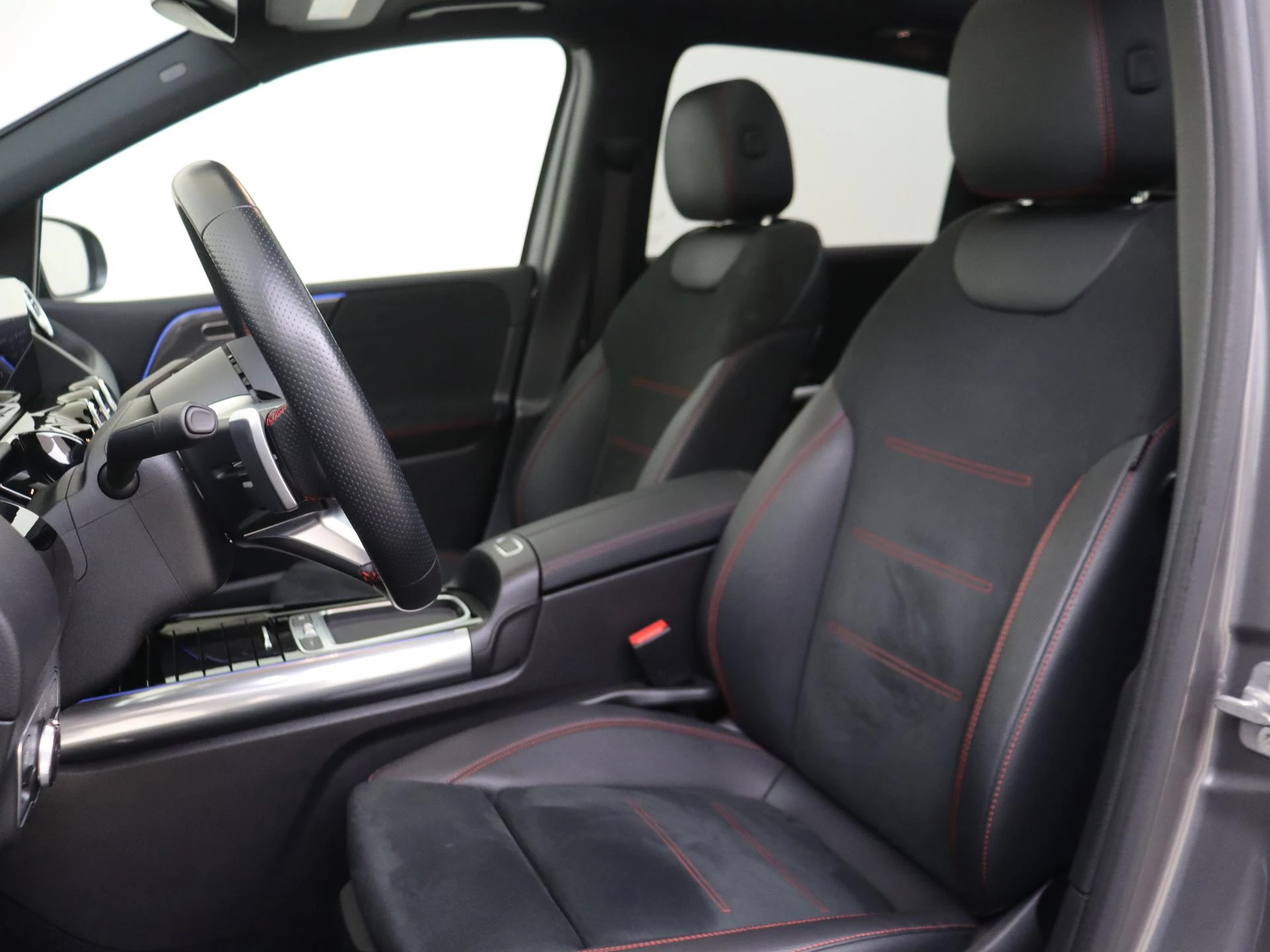 Mercedes-Benz B-Klasse 250 e Star Edition AMG Line