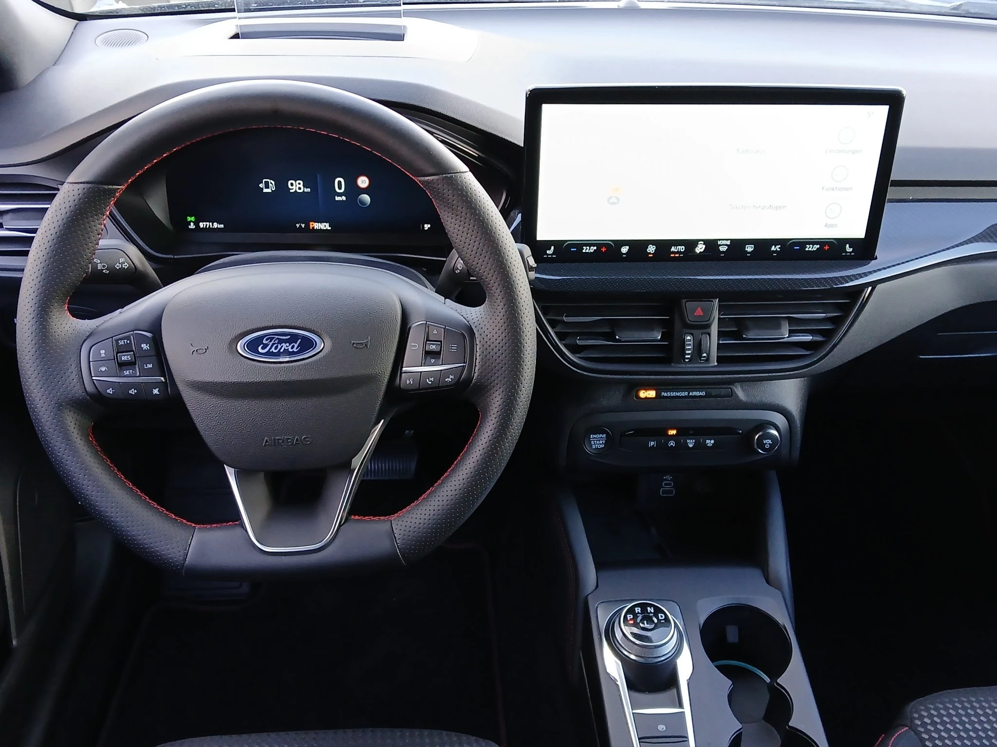 Ford Focus ST-Line X Turnier Aut.*AHK*ACC*HUD*KAM*NAVI*WINTER-PKT.
