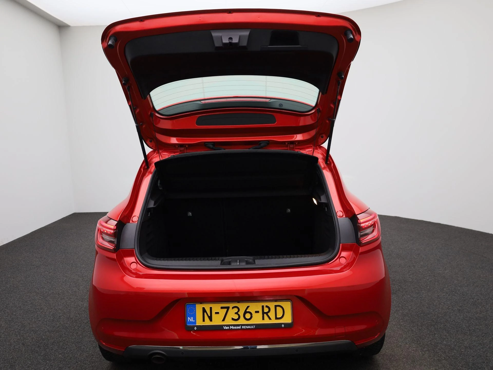 Renault-Clio-image-10