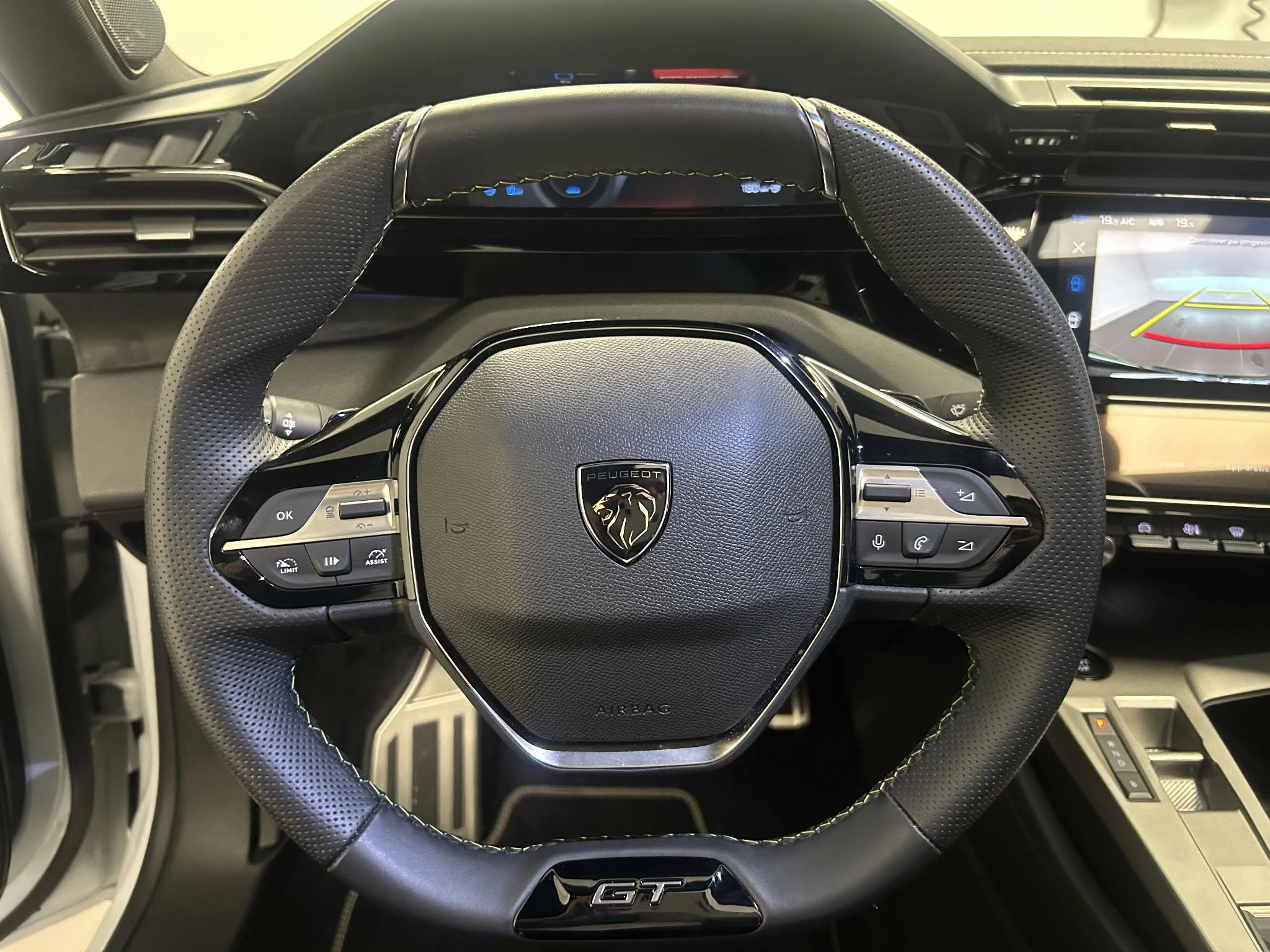 Peugeot-308-image-7