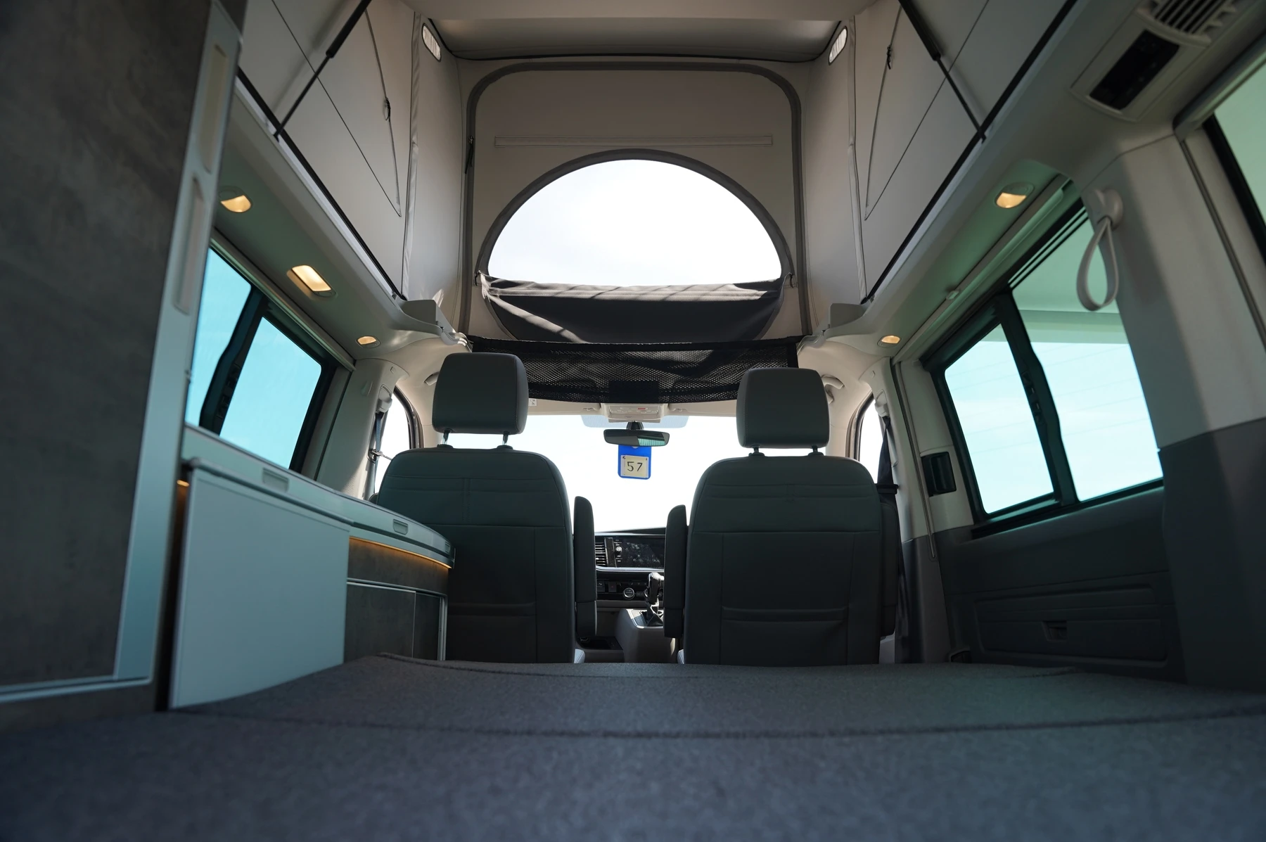 Volkswagen-California-image-10