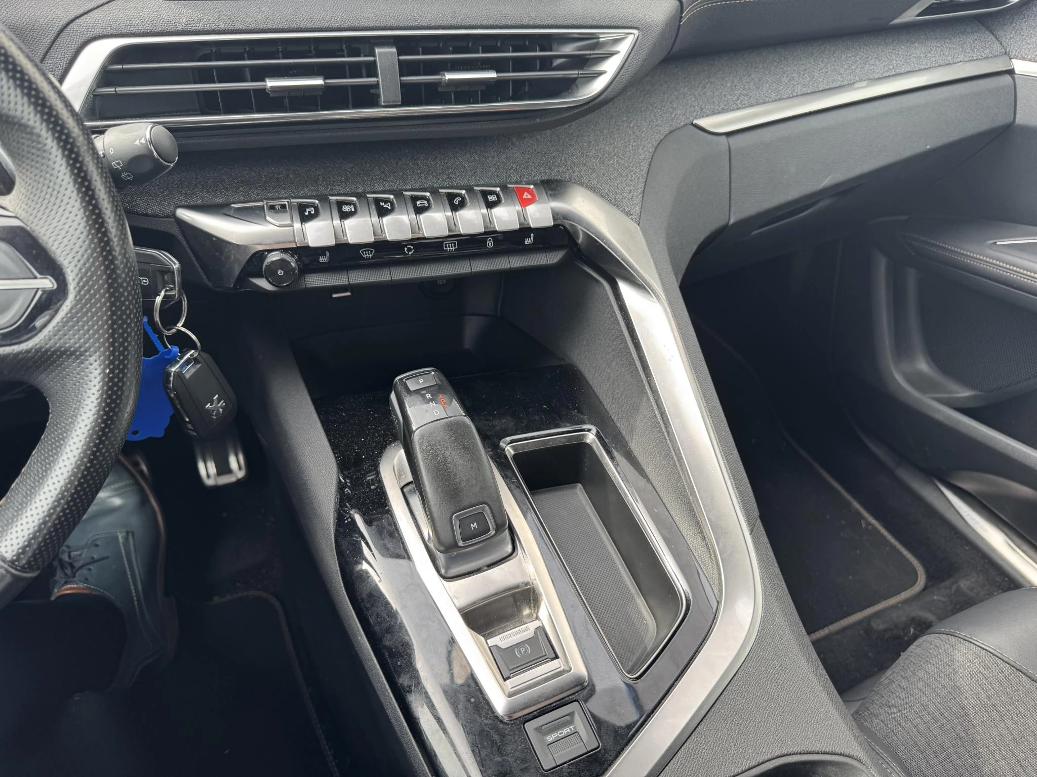 Peugeot-5008-image-15