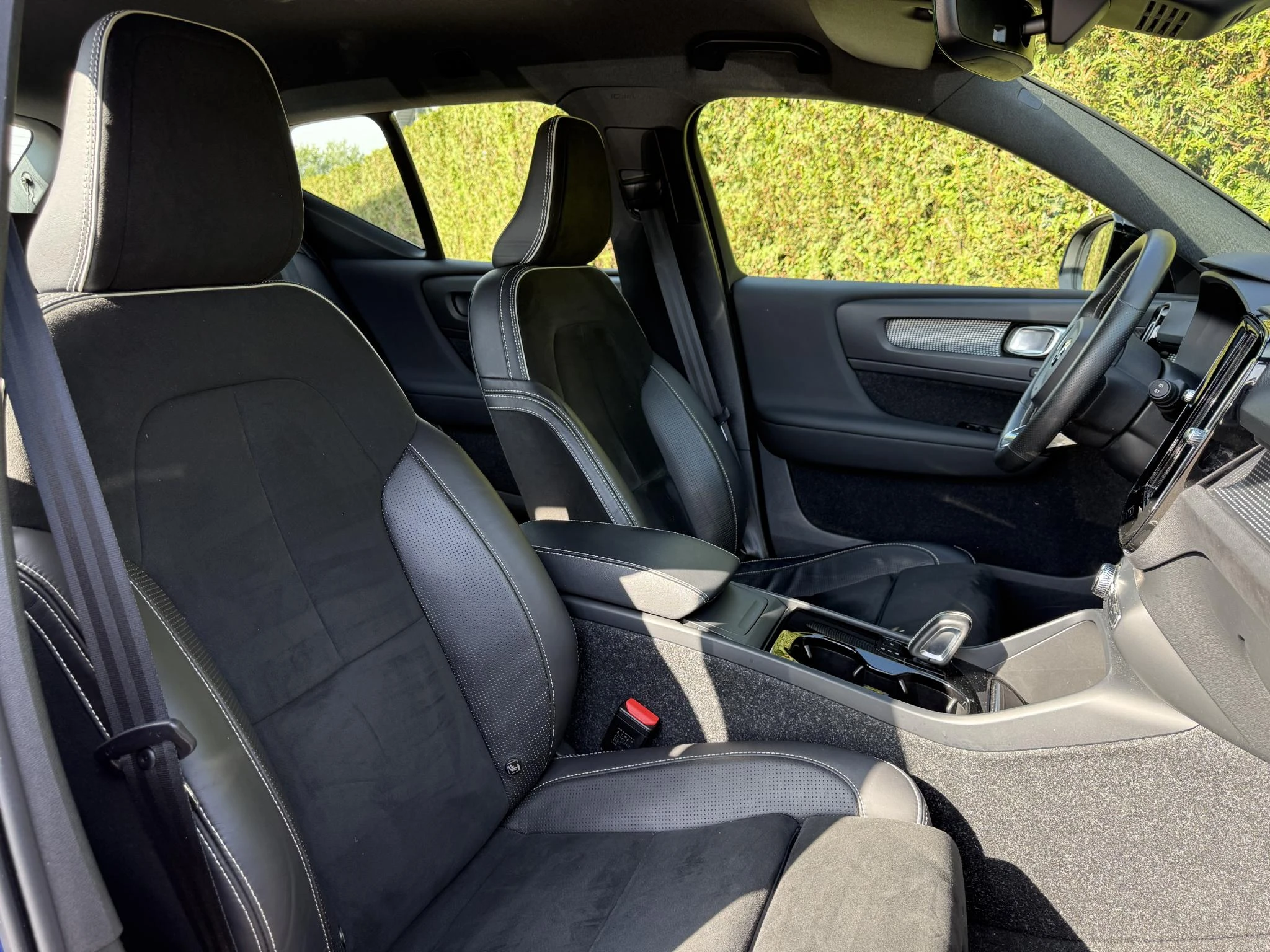 Volvo-XC40-image-11