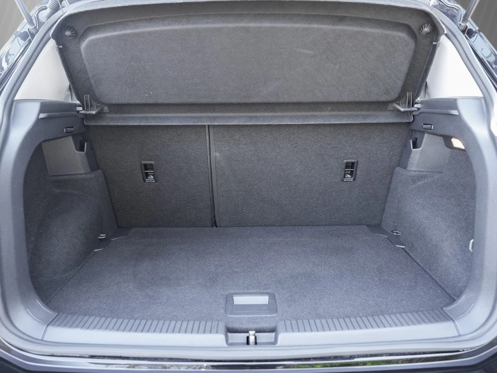 Volkswagen T-Cross 1.0 TSI Style *LED*Navi*Digitales Cockpit*IQ-Drive*Travel Assist*Cliamtronic*Sitzheizung*