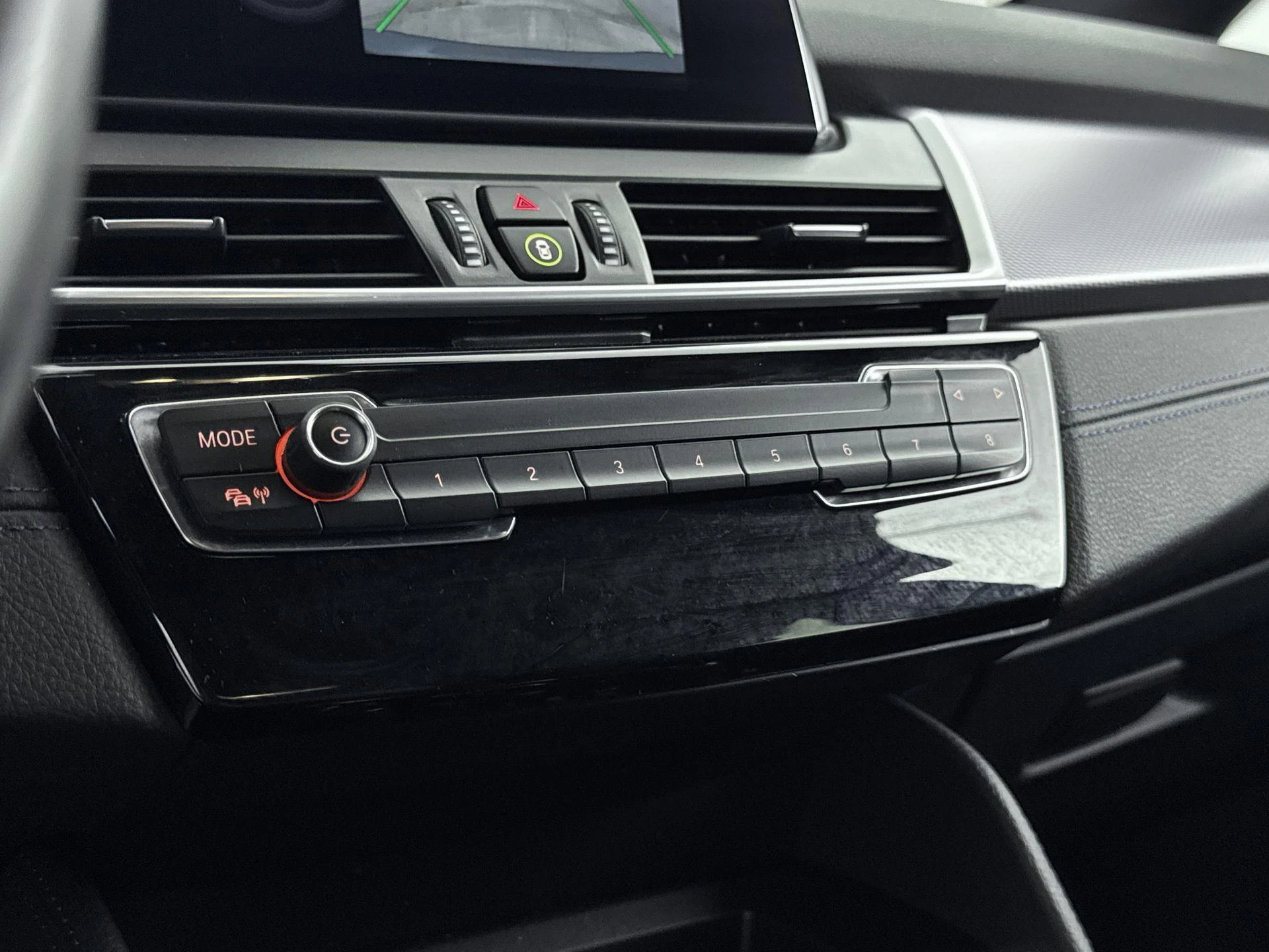 BMW-2 Serie-image-14