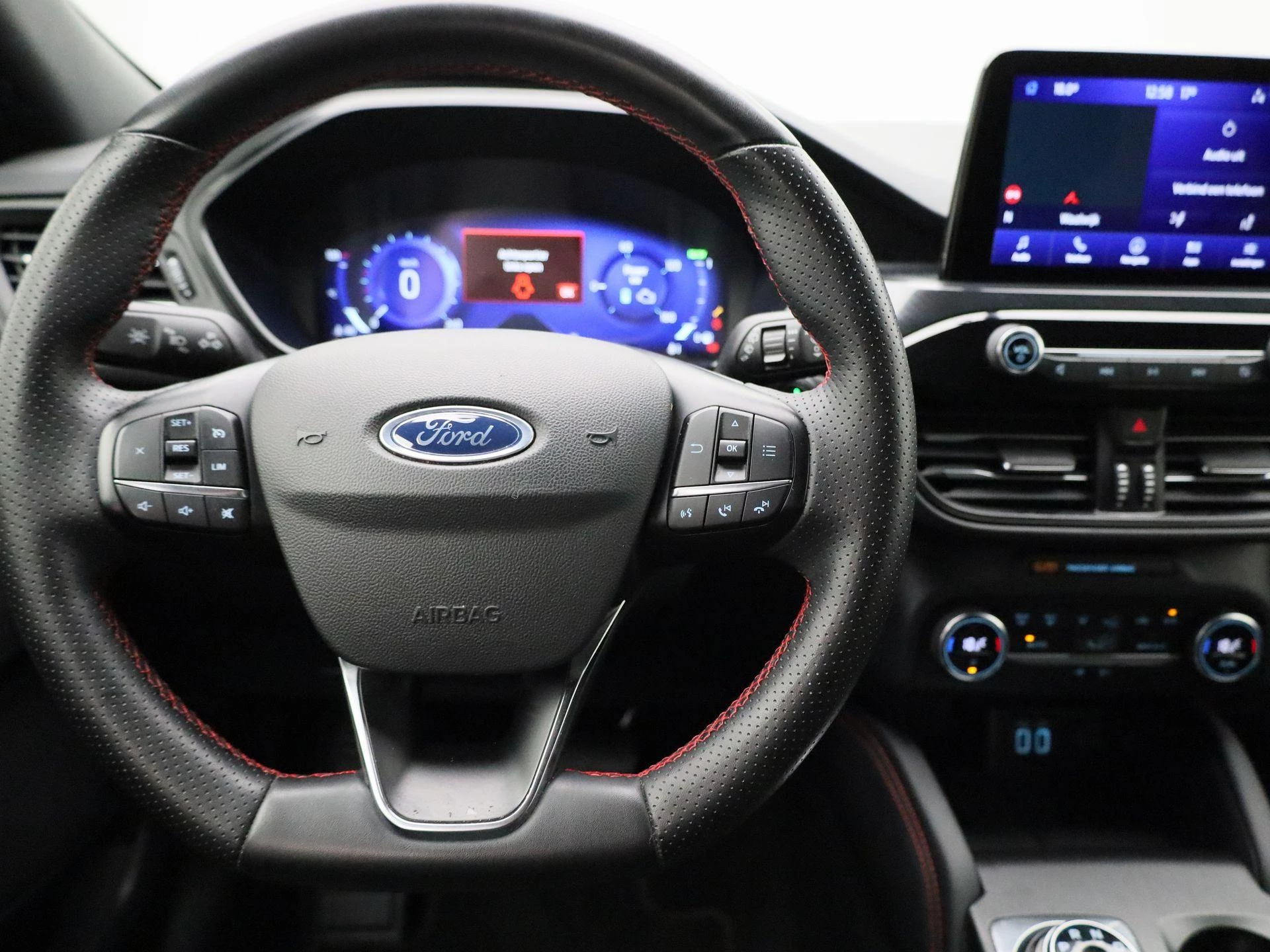Ford-Kuga-image-6