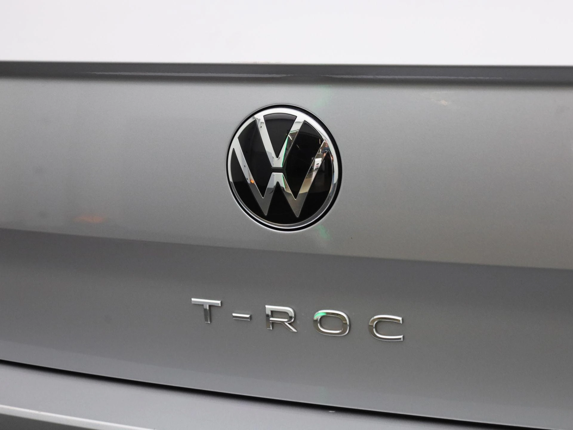 Volkswagen-T-Roc-image-35