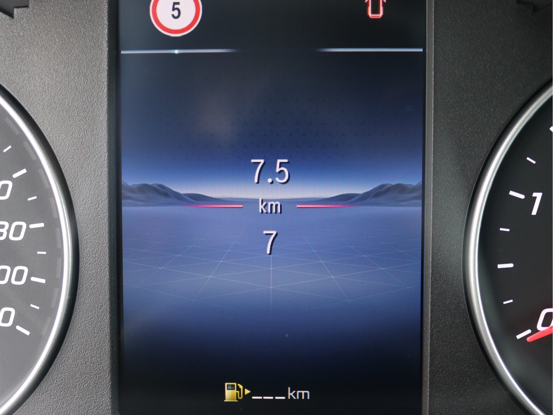 Mercedes-Benz-Citan-image-6