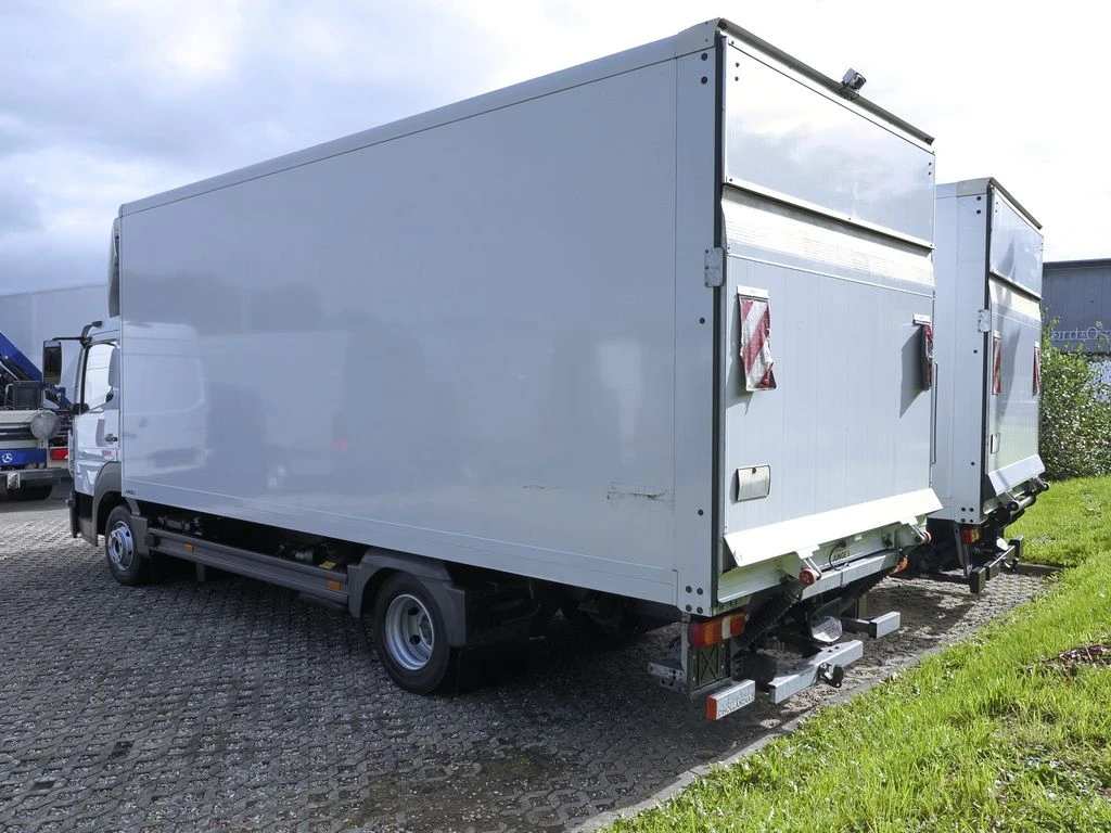 Mercedes-Benz-Atego-image-4