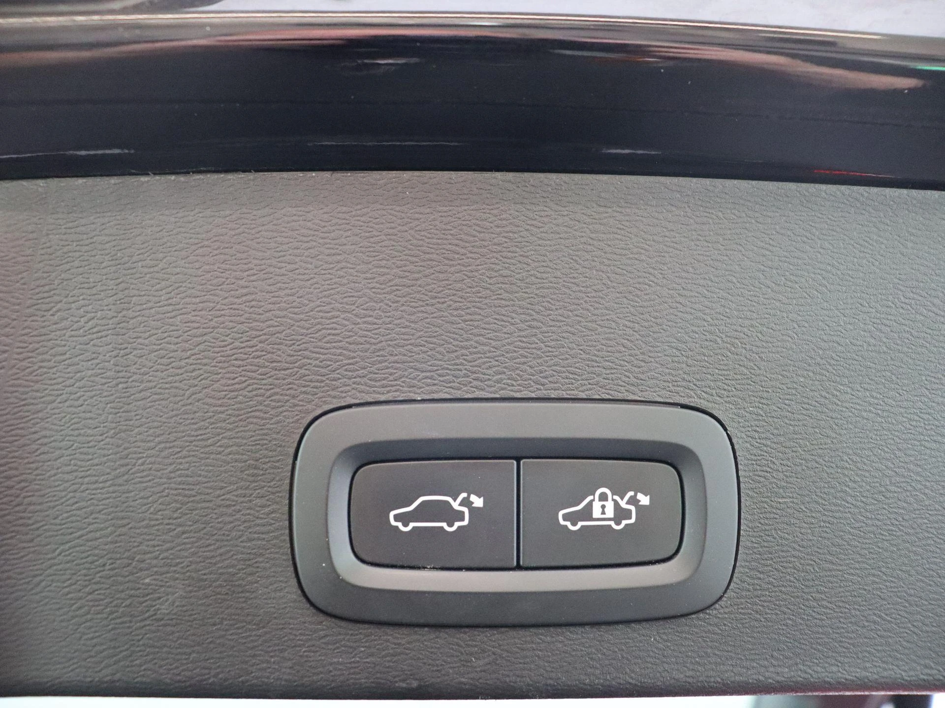 Volvo-XC40-image-19