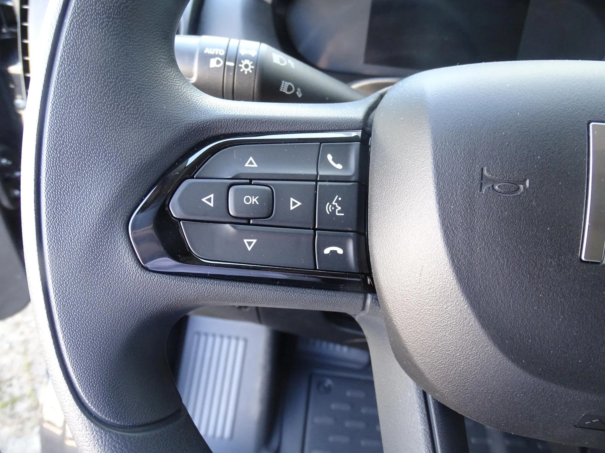 Peugeot-Boxer-image-10
