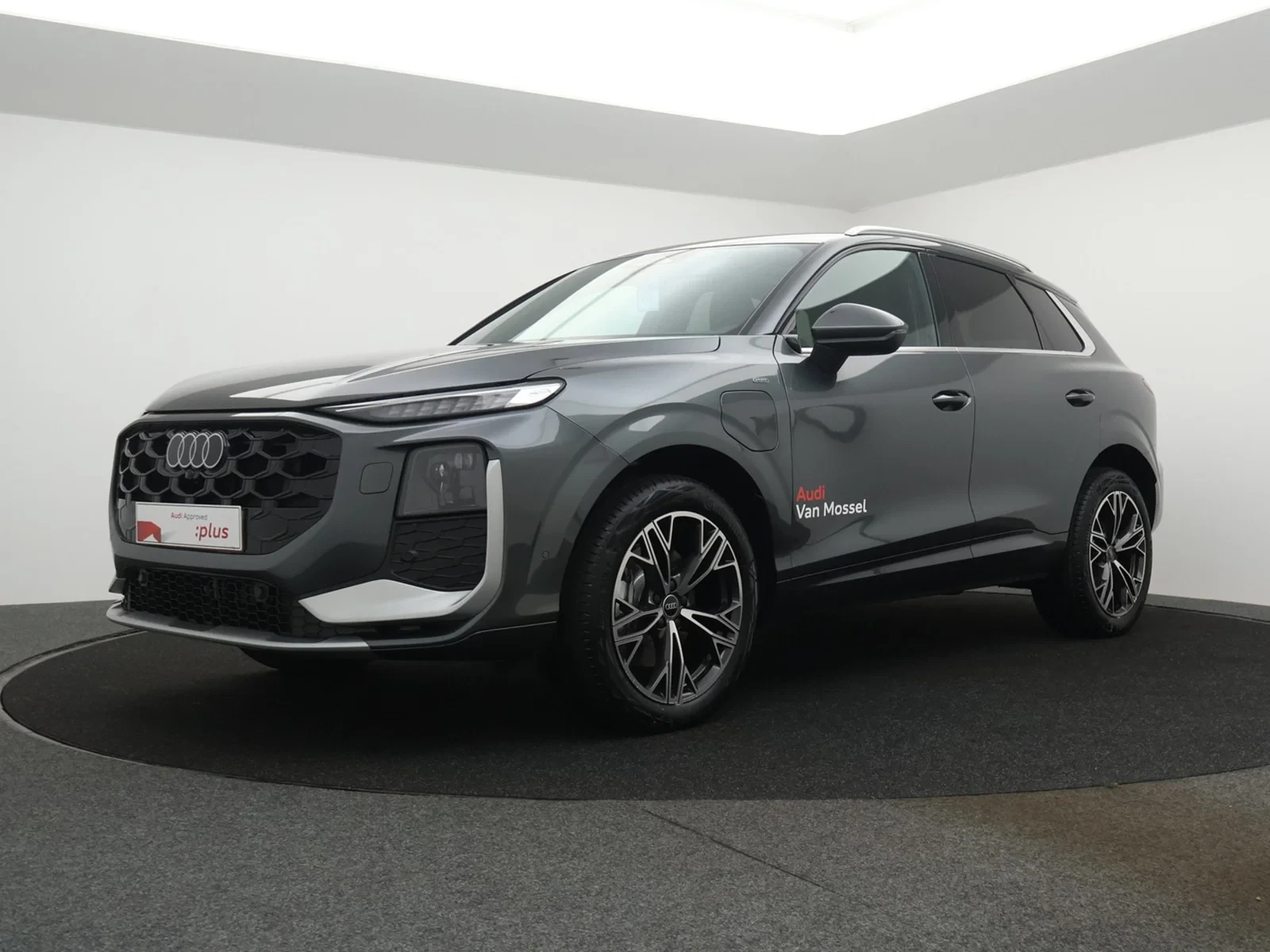 Audi-Q3-image-0
