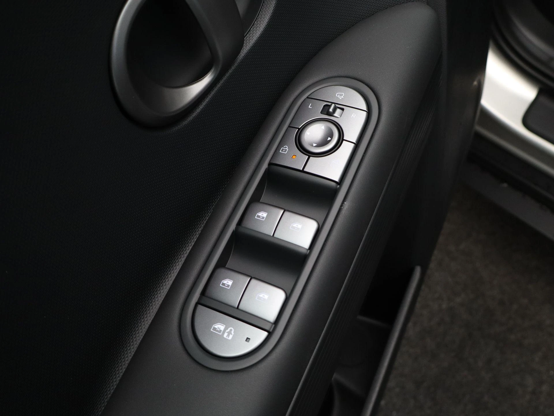 Hyundai-IONIQ 5-image-24